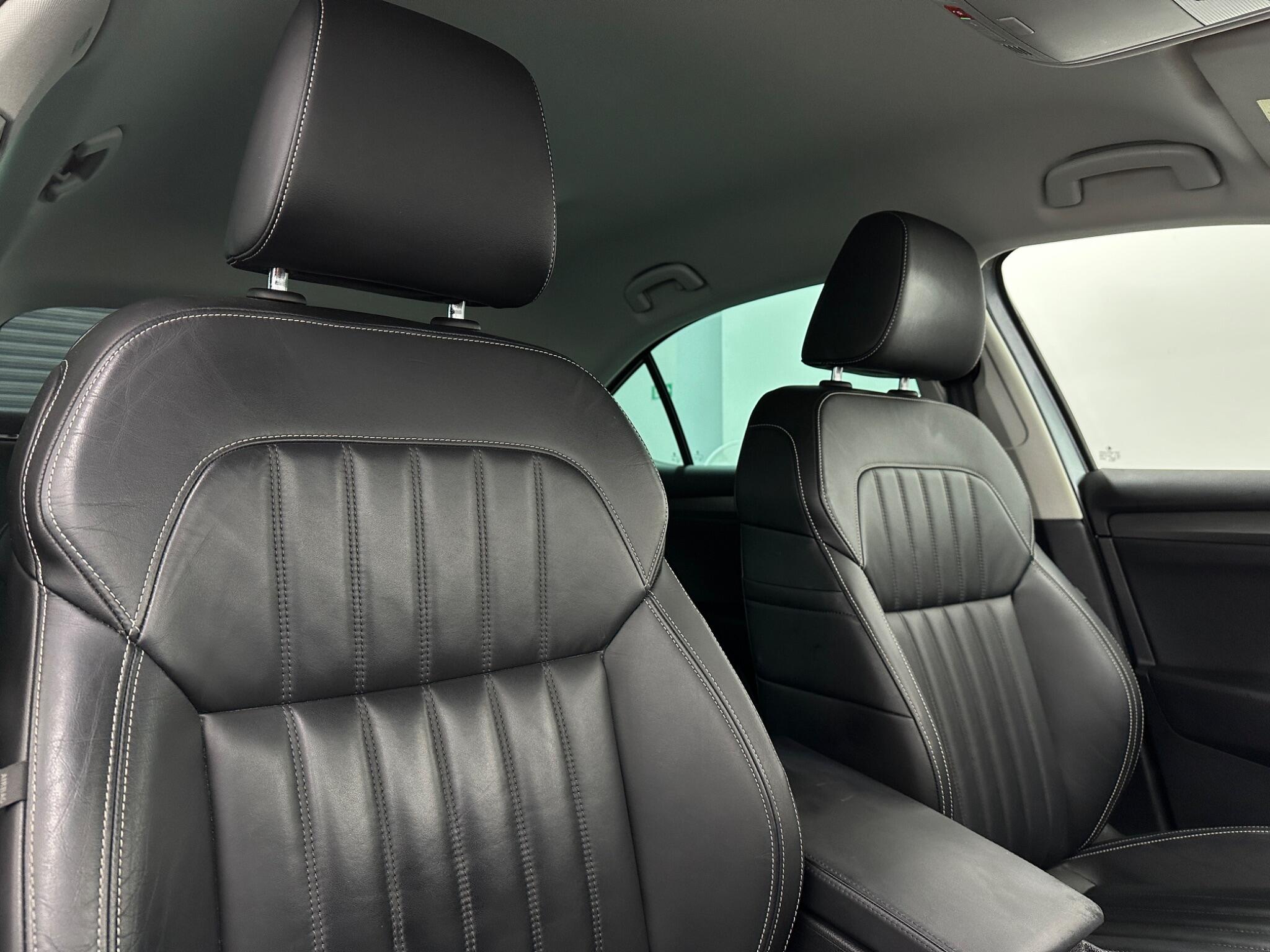 Skoda Superb view 33
