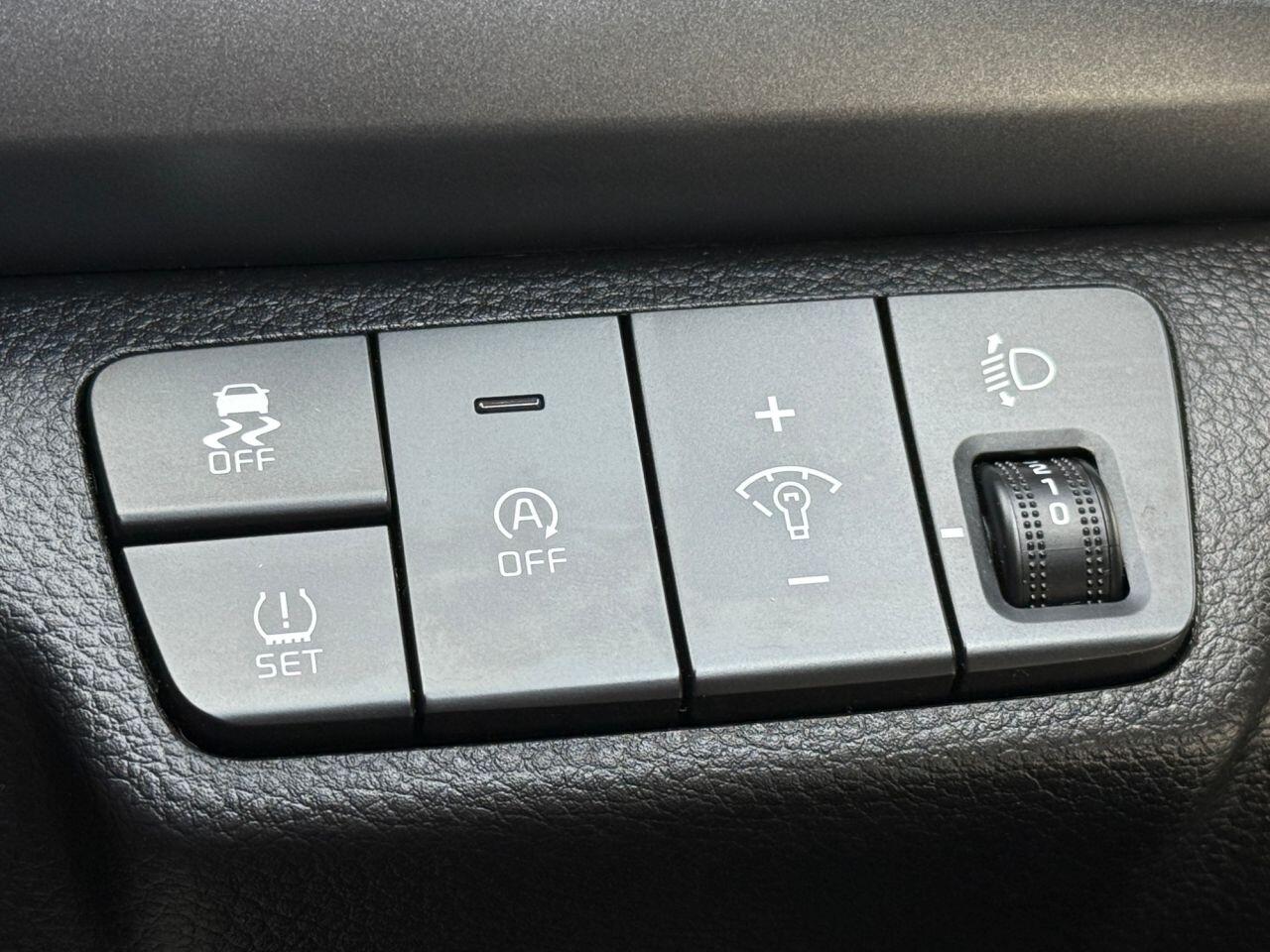 Kia Rio view 35