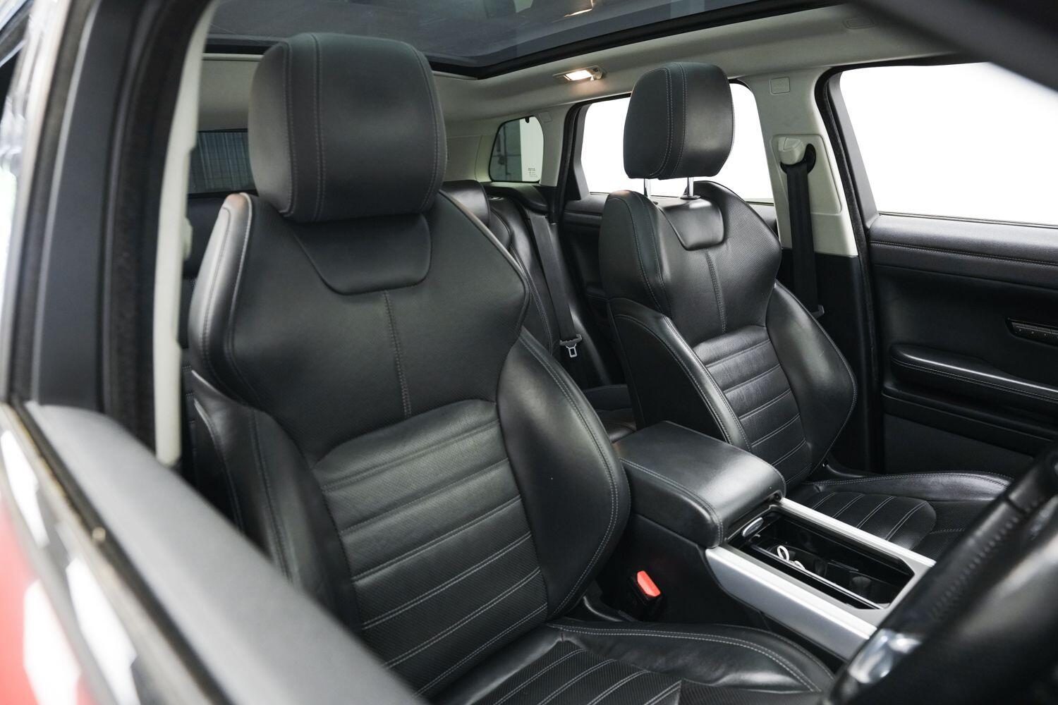 Land Rover Range Rover Evoque view 9