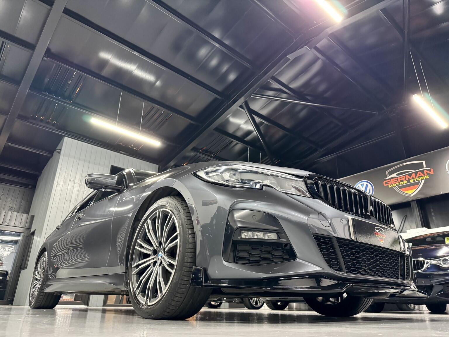 BMW 3 Series view 9