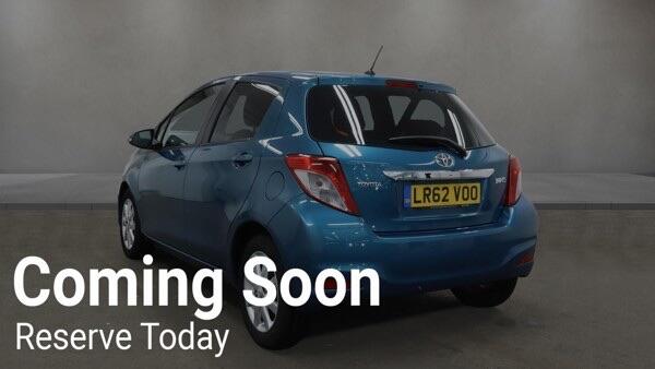 Toyota Yaris view 16