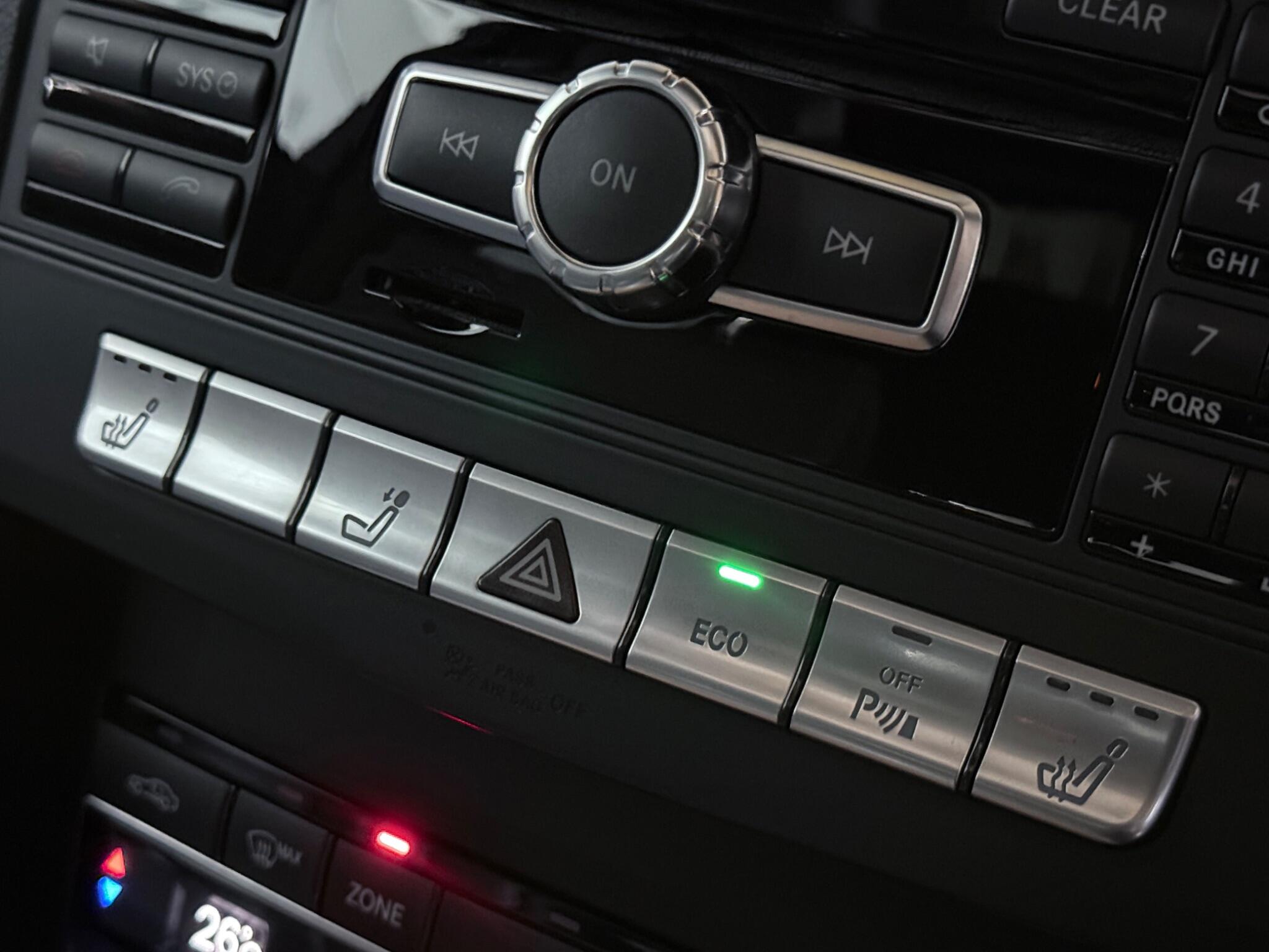 Mercedes-Benz E-Class view 50