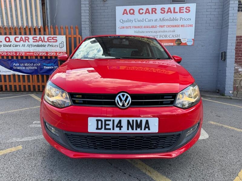 Volkswagen Polo view 2