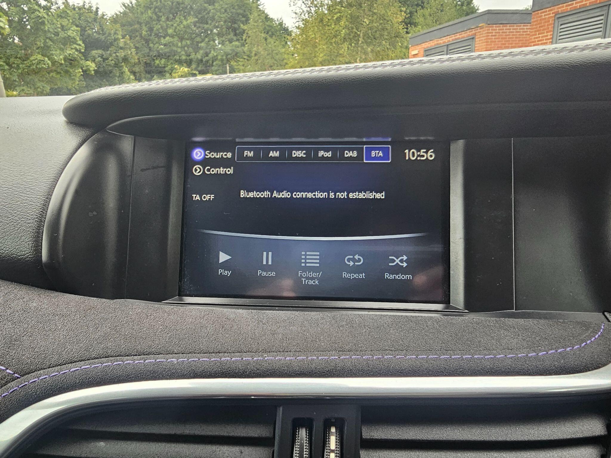 Infiniti Q30 view 33