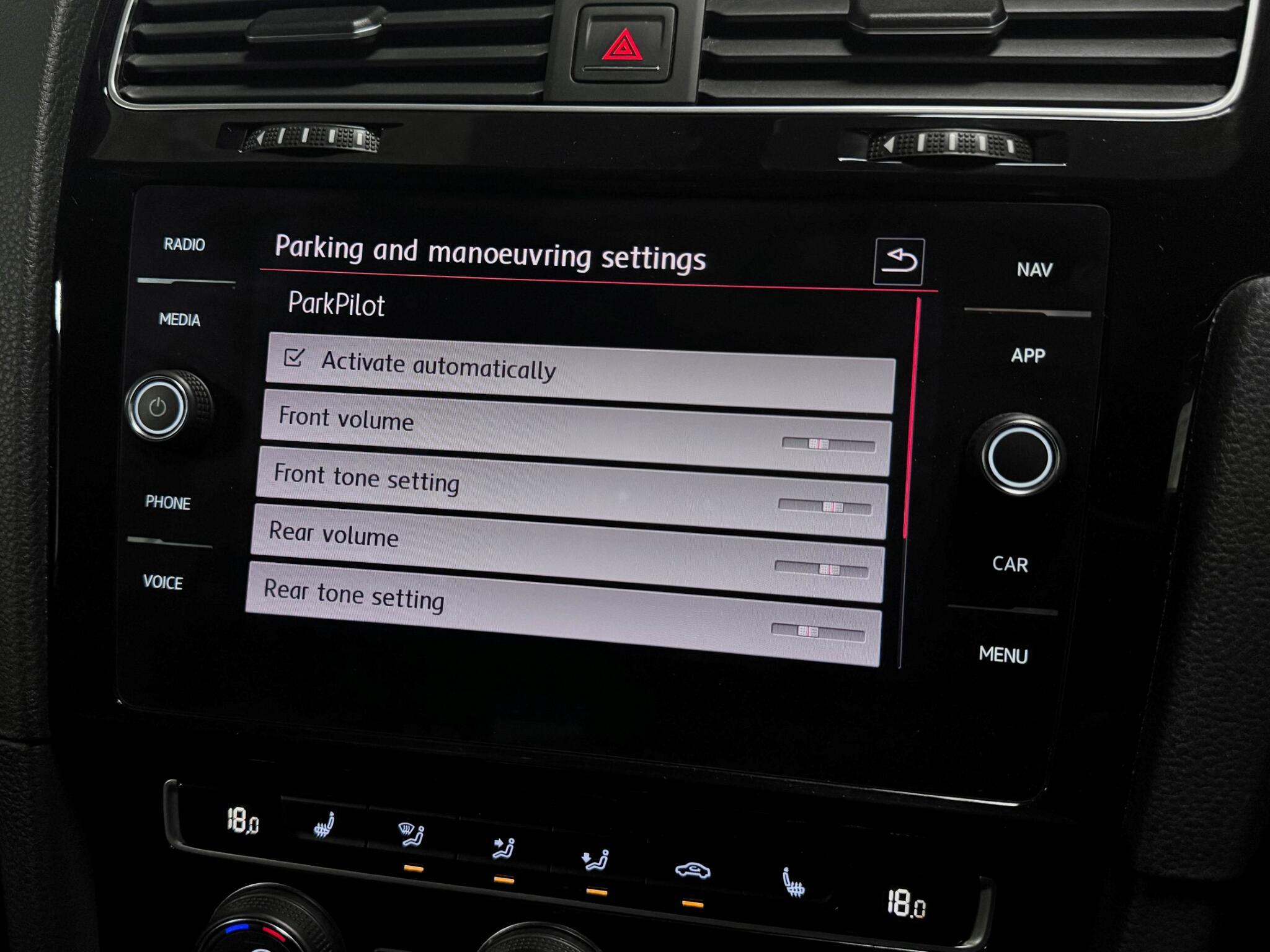 Volkswagen Golf view 52