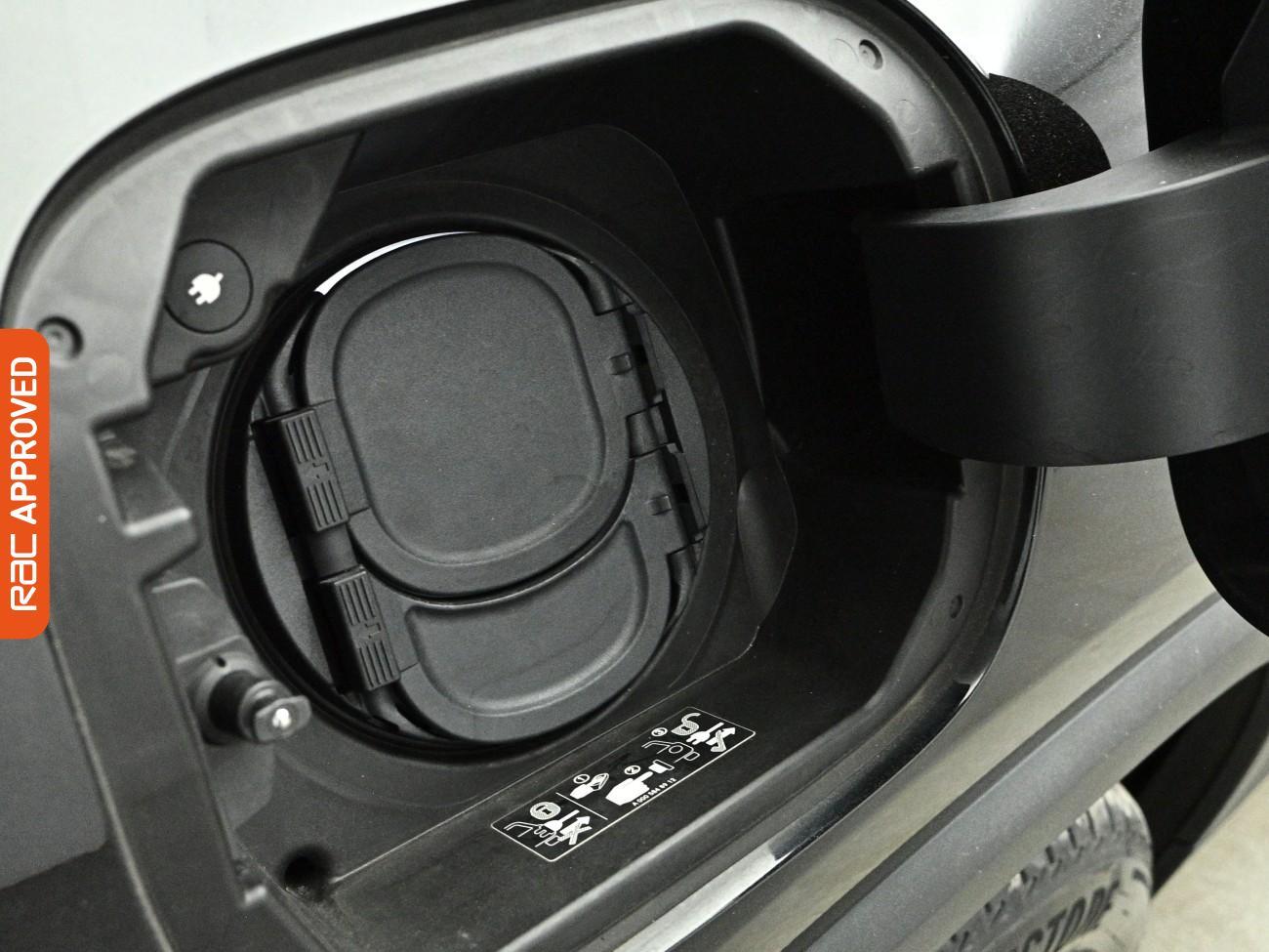 Mercedes-Benz Eqa view 15