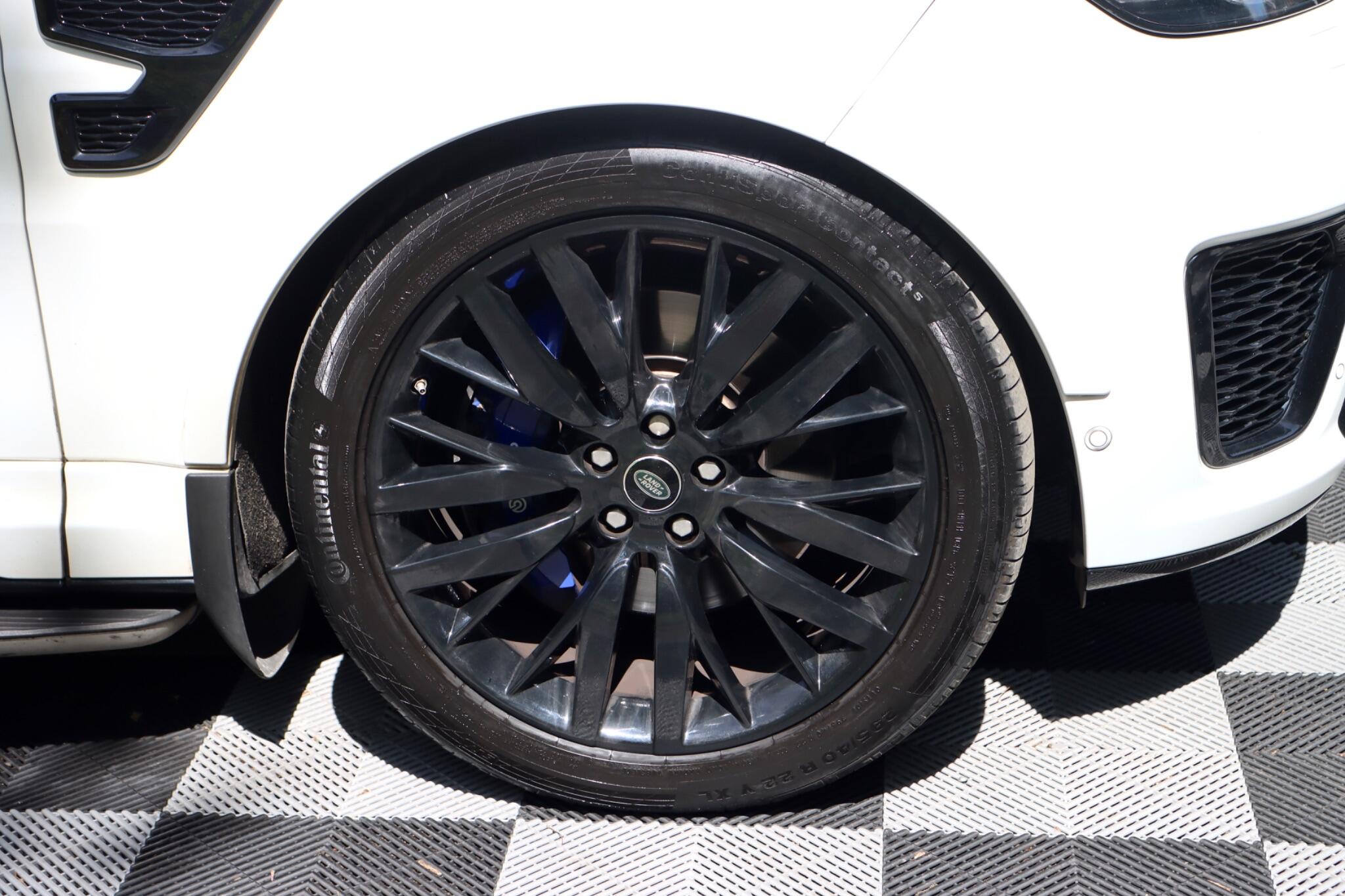 Land Rover Range Rover Sport view 42