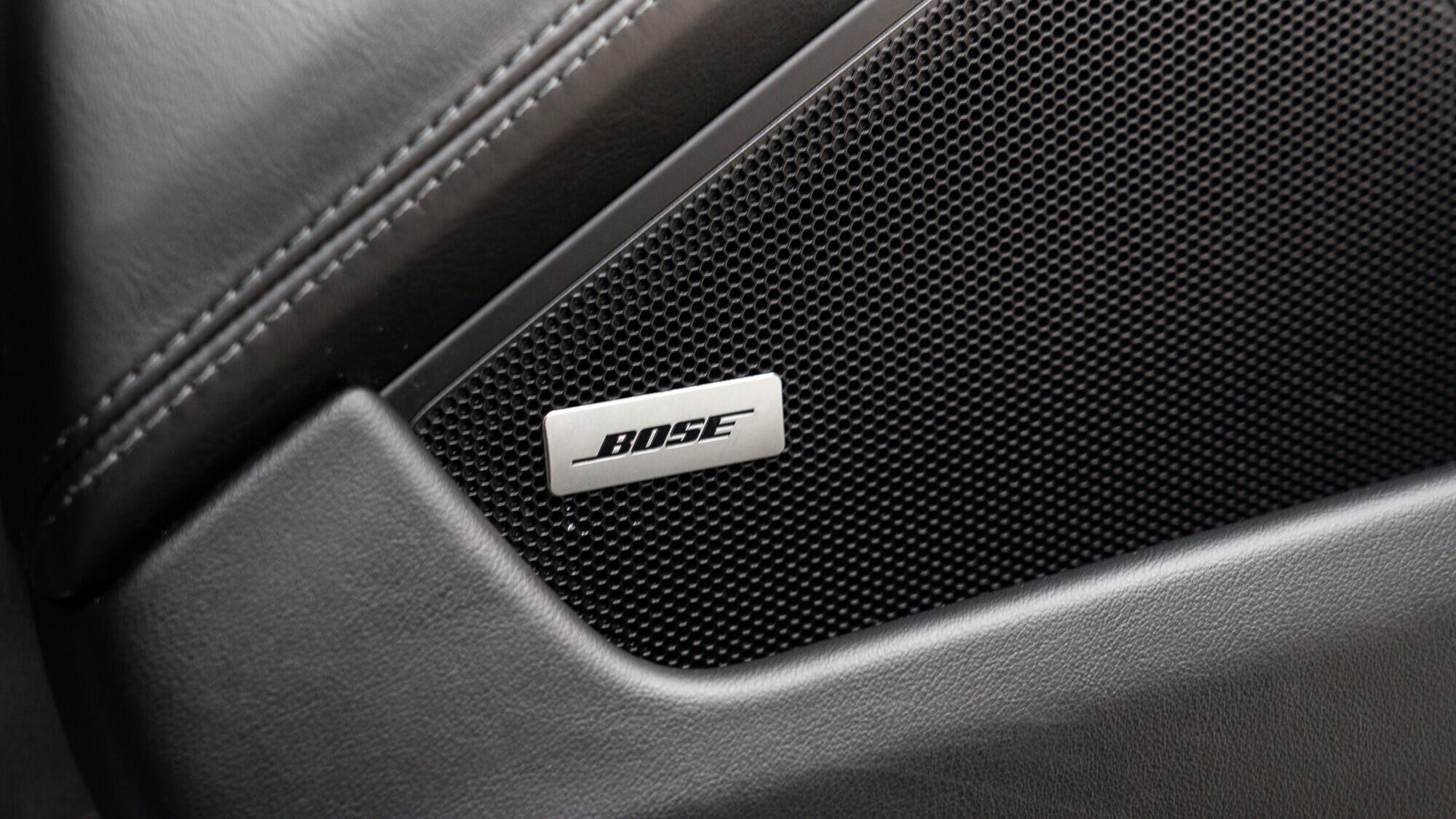 Porsche 911 view 40