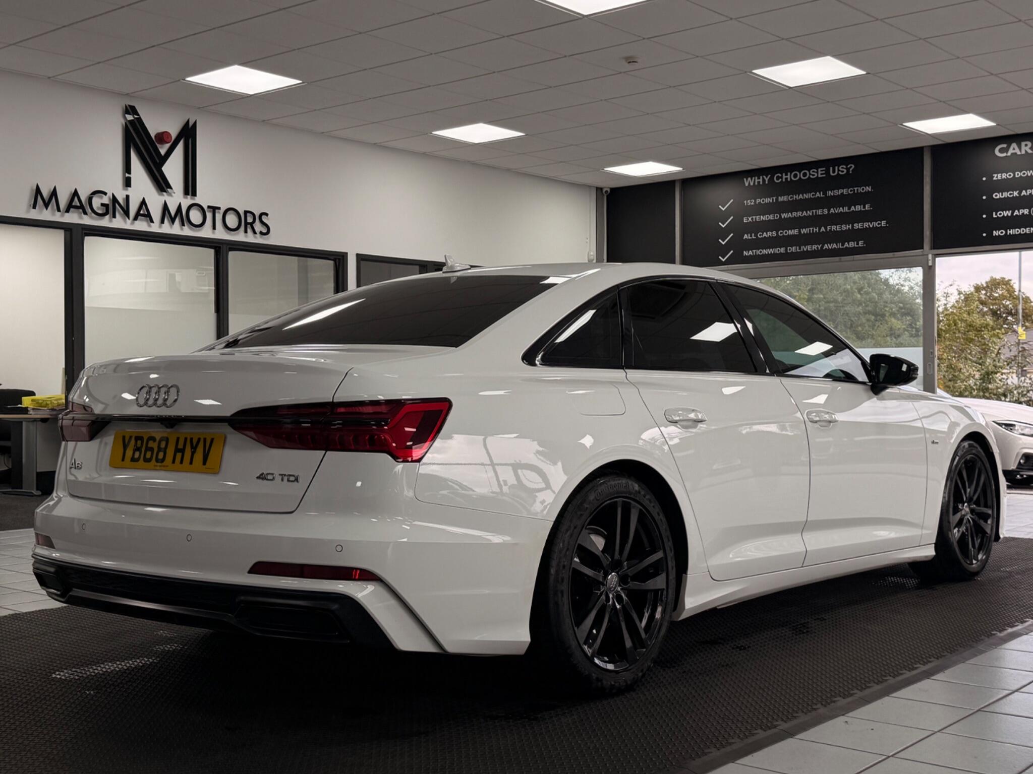 Audi A6 view 11