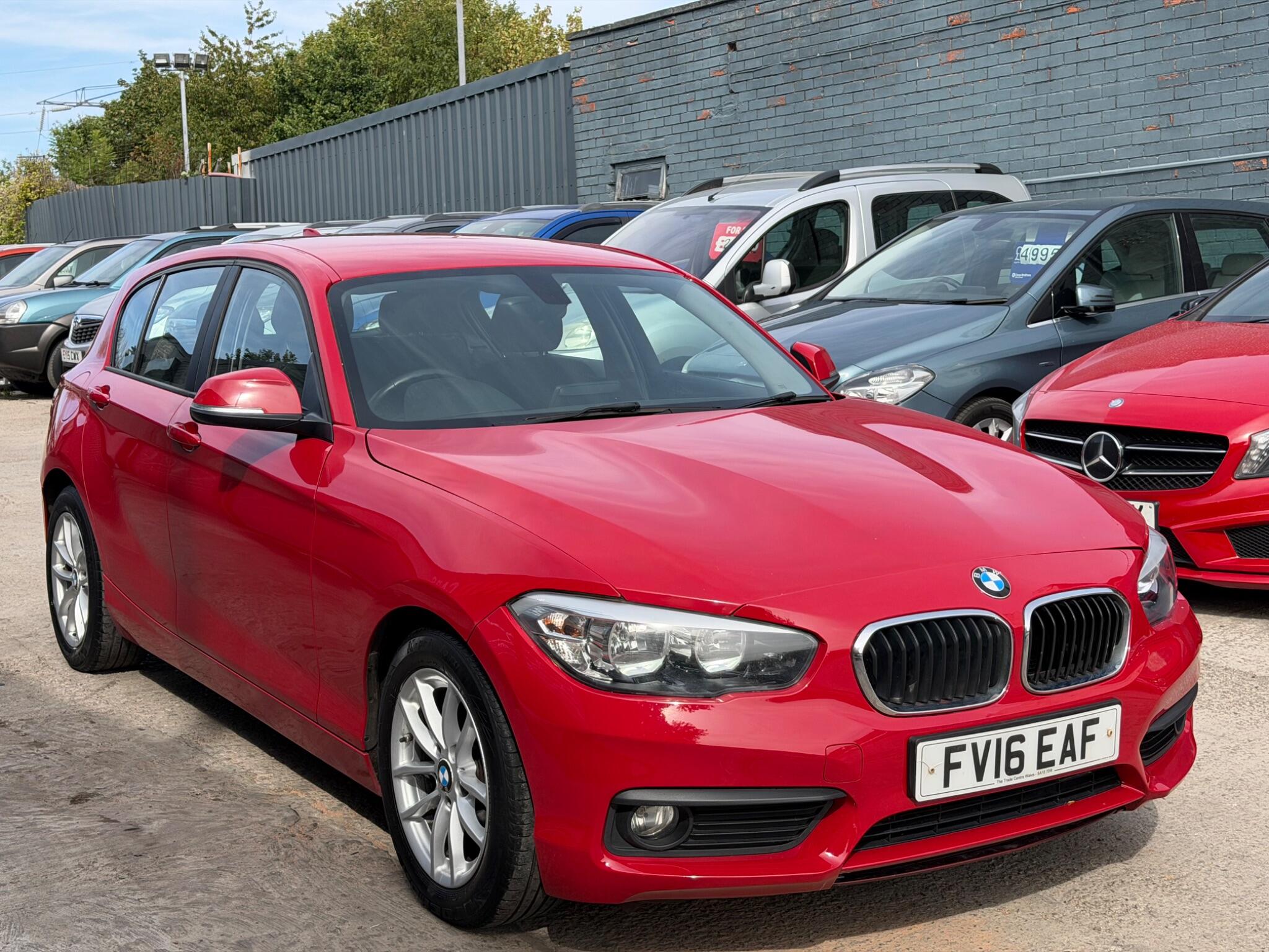 BMW 1 Series view 2