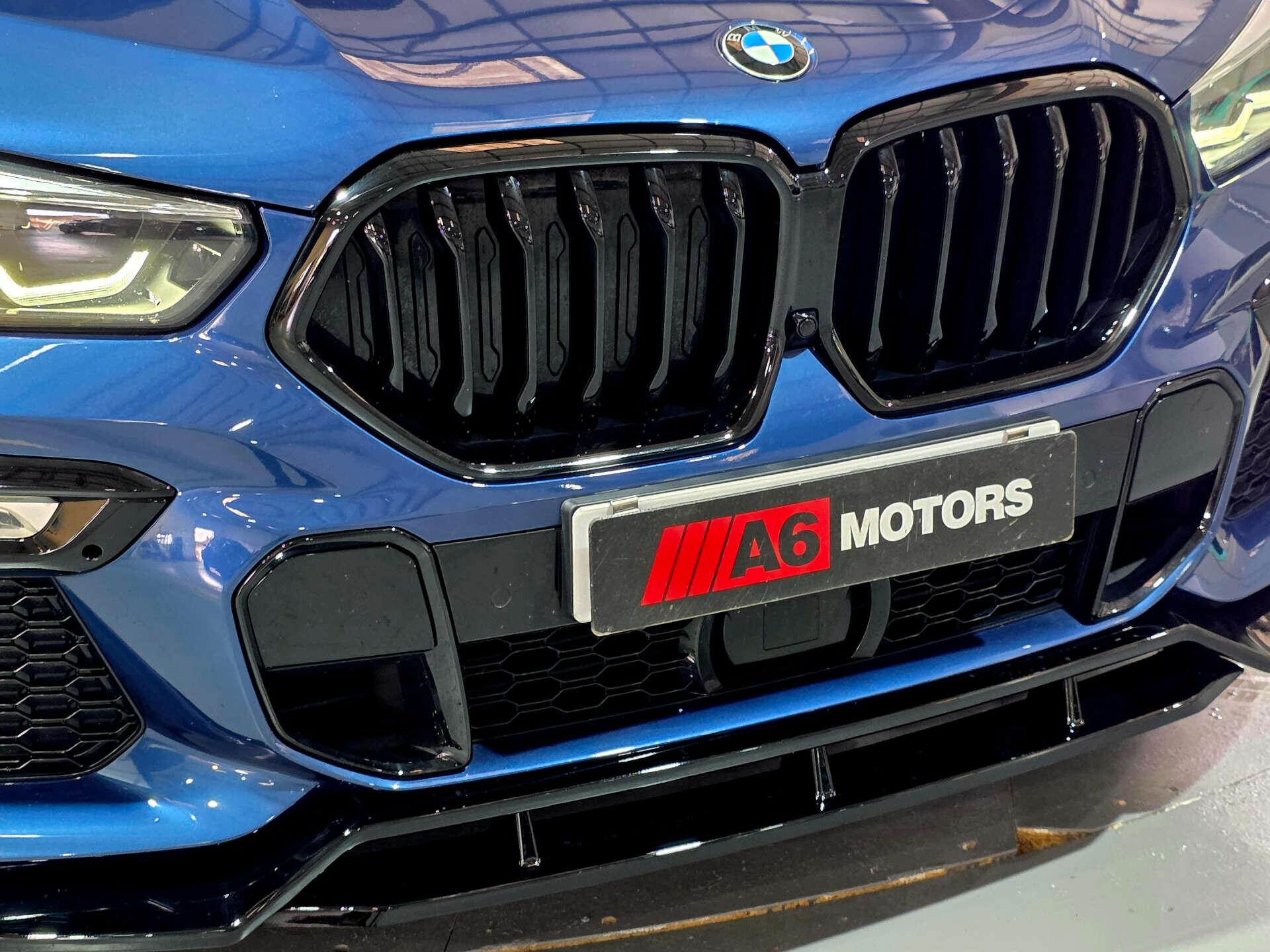 BMW X6 view 17