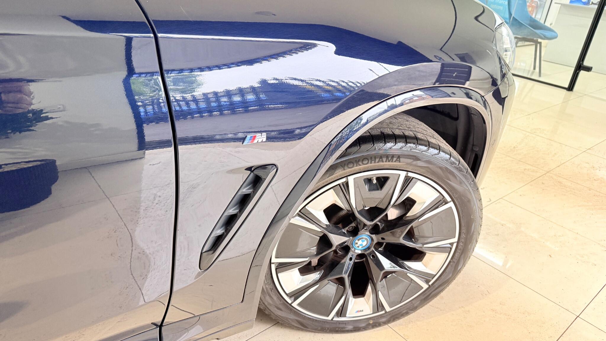 BMW Ix3 view 29