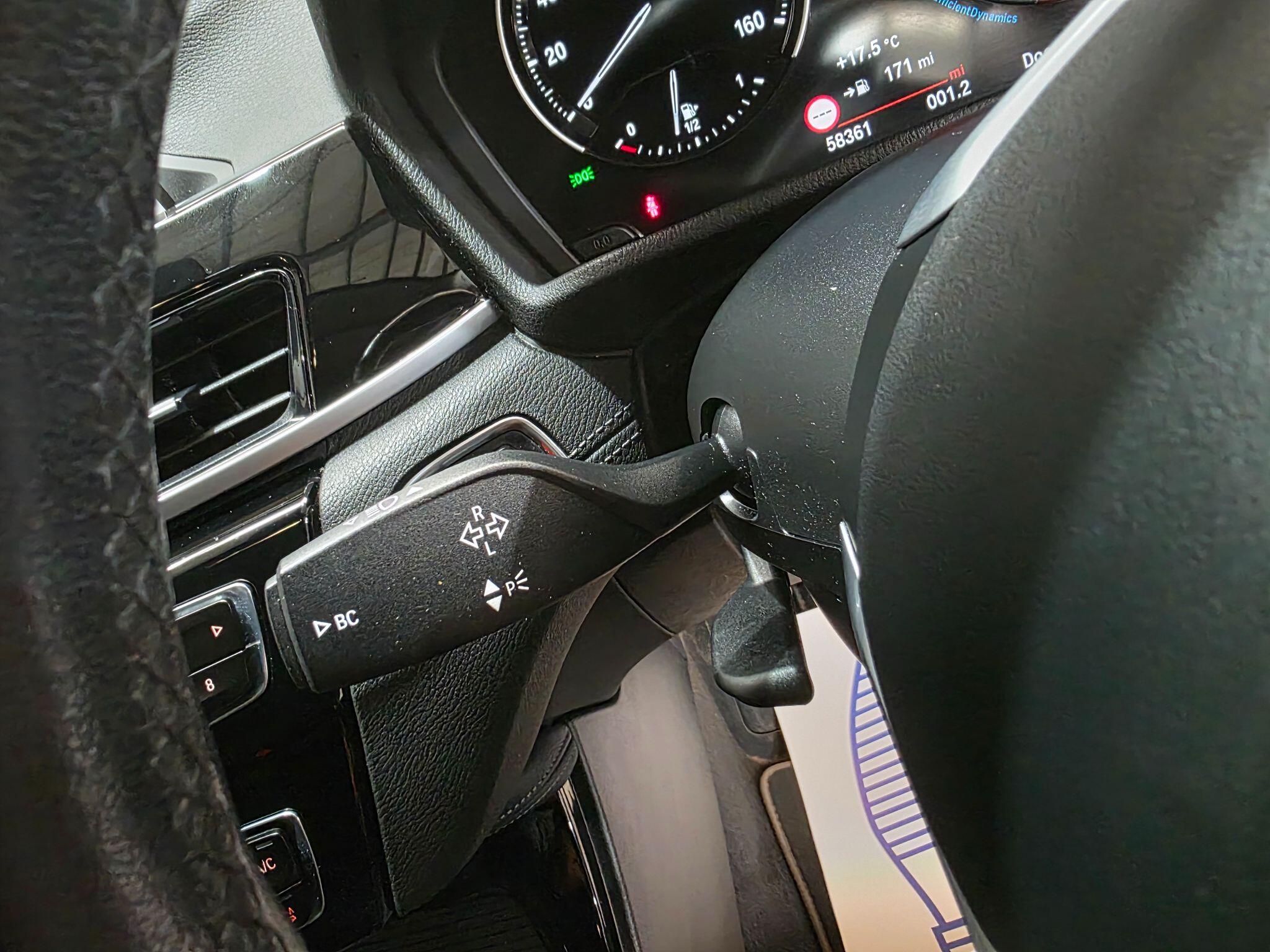 BMW X2 view 21