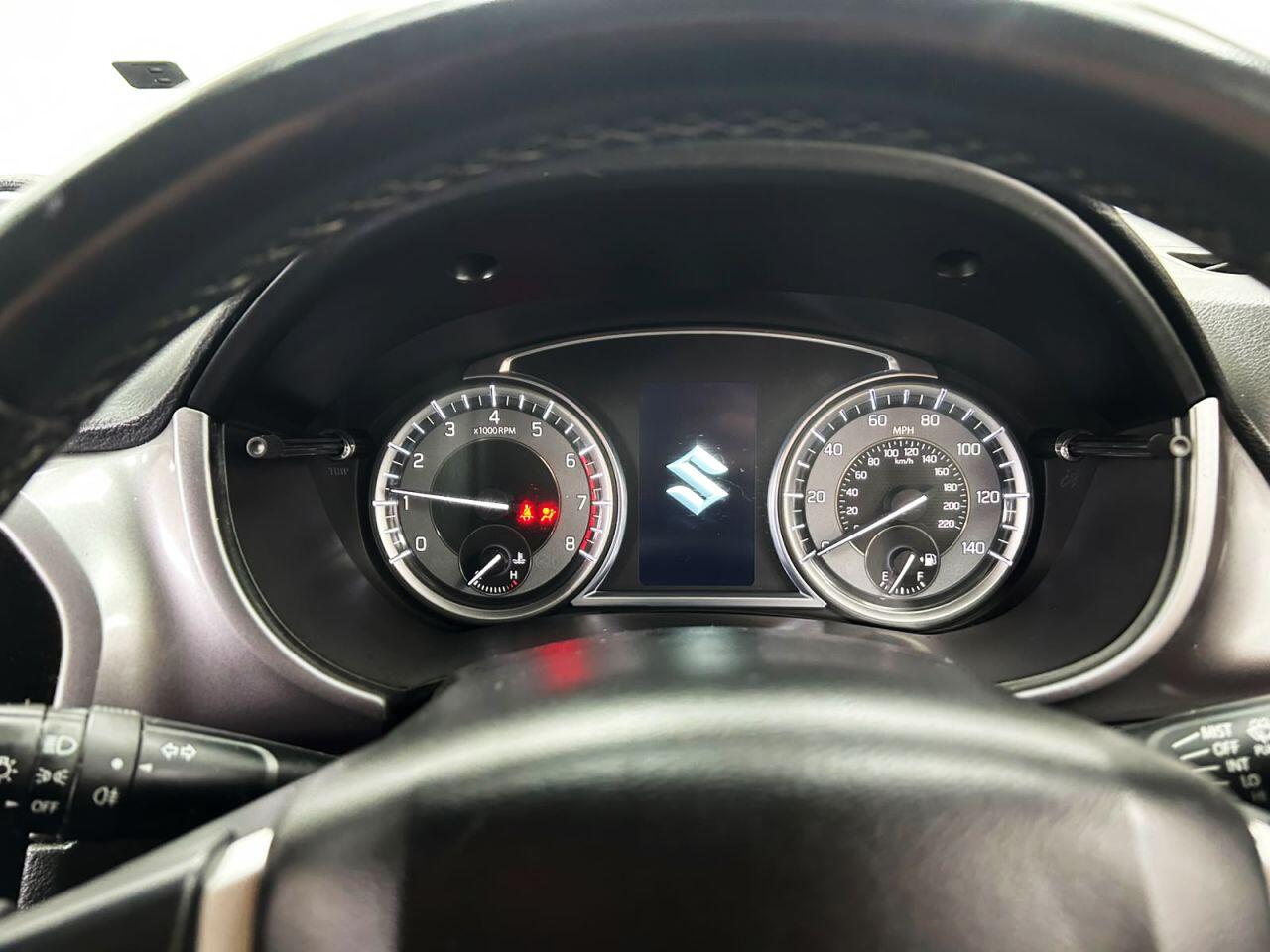 Suzuki Vitara view 19