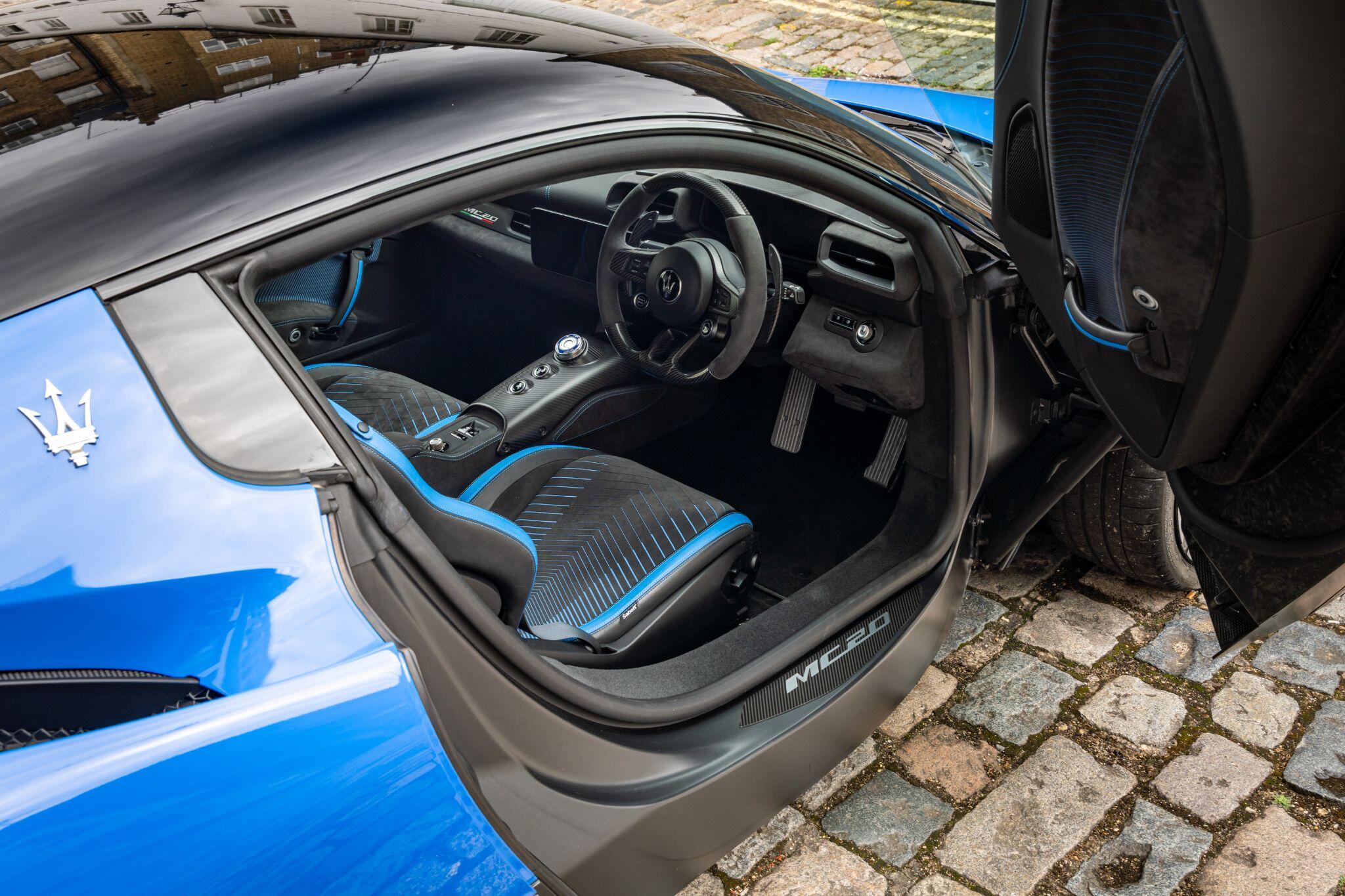 Maserati MC20 view 34