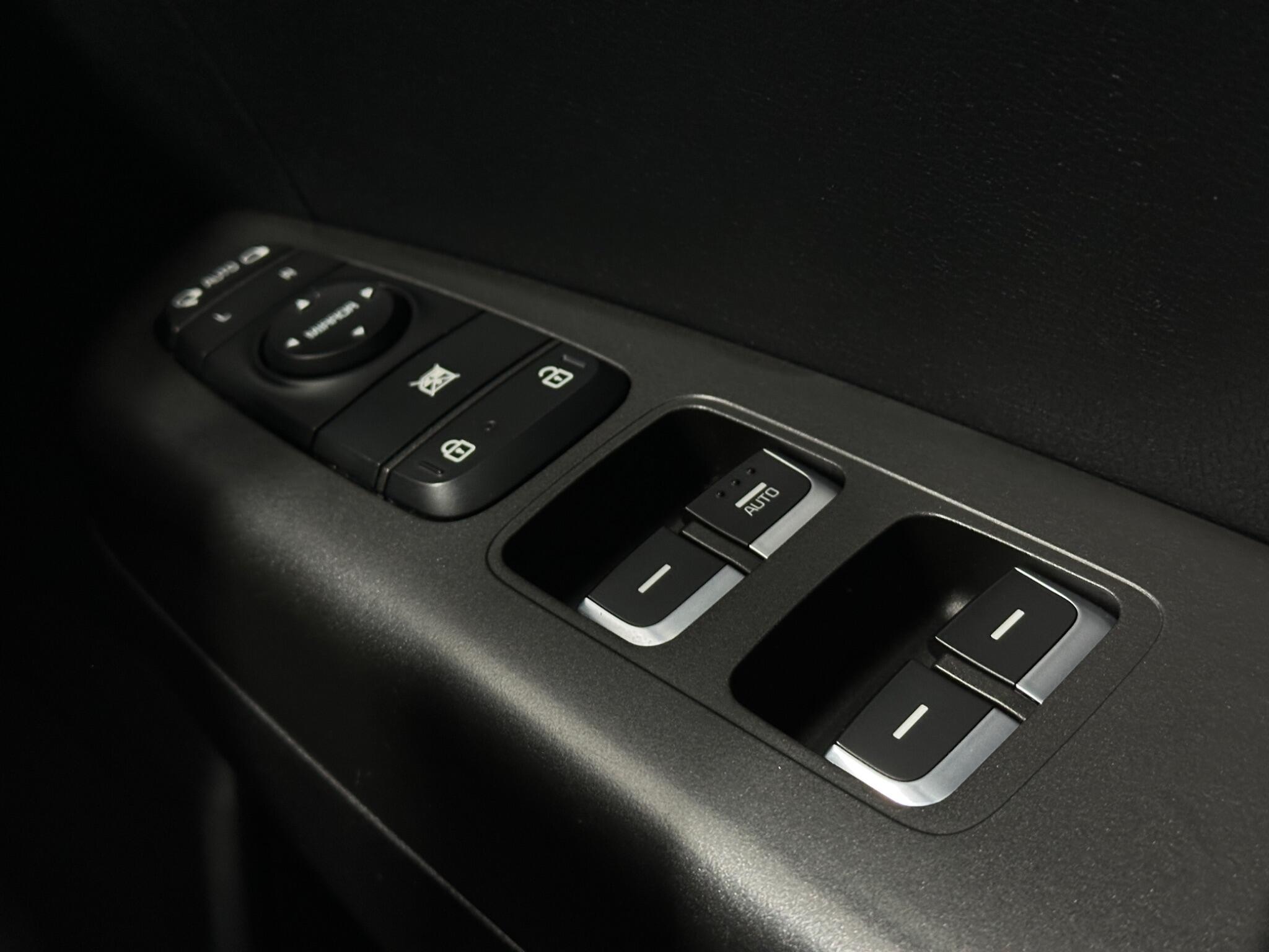 Kia Sportage view 19