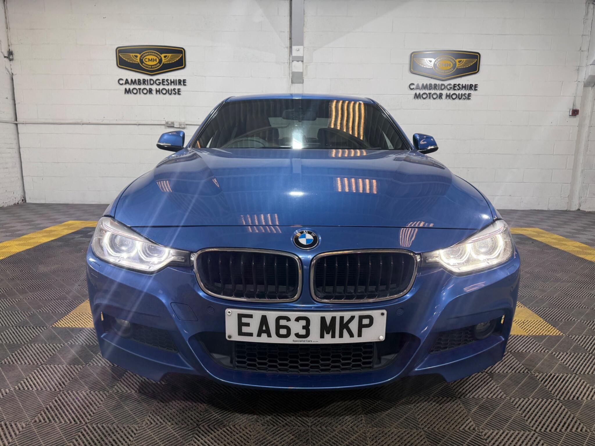 BMW 3 Series view 4