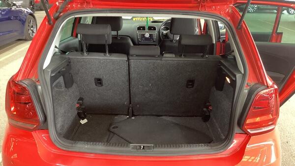 Volkswagen Polo view 9