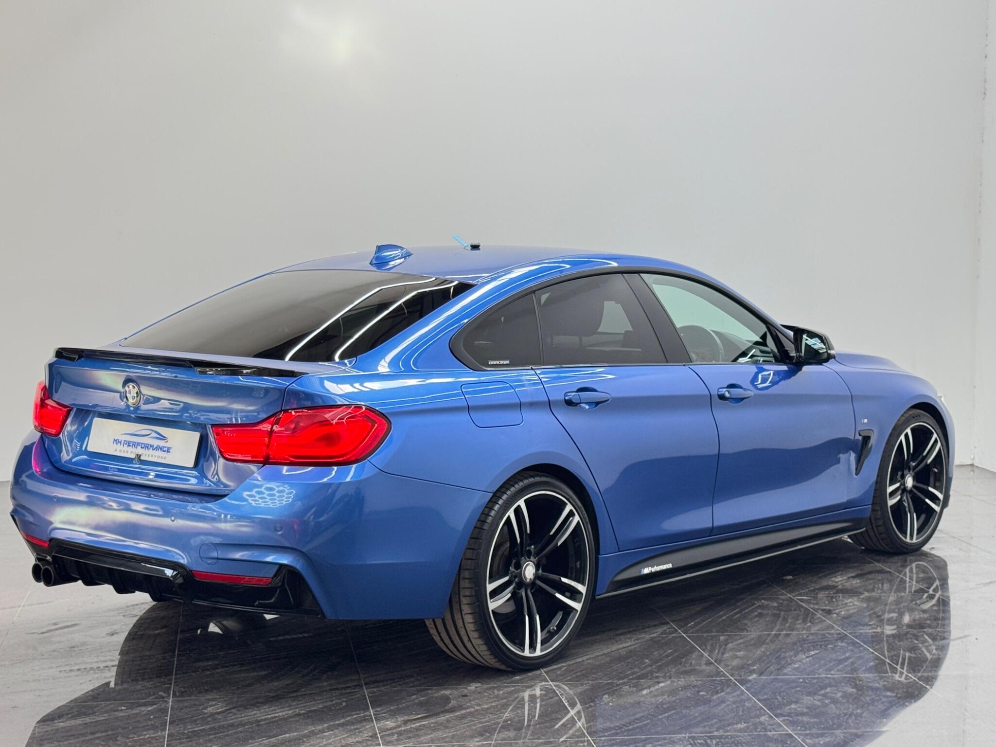 BMW 4 Series view 22
