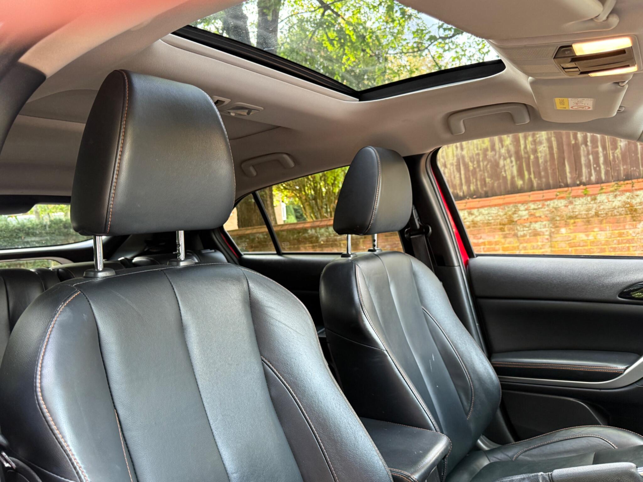 Mitsubishi Eclipse Cross - Image 21