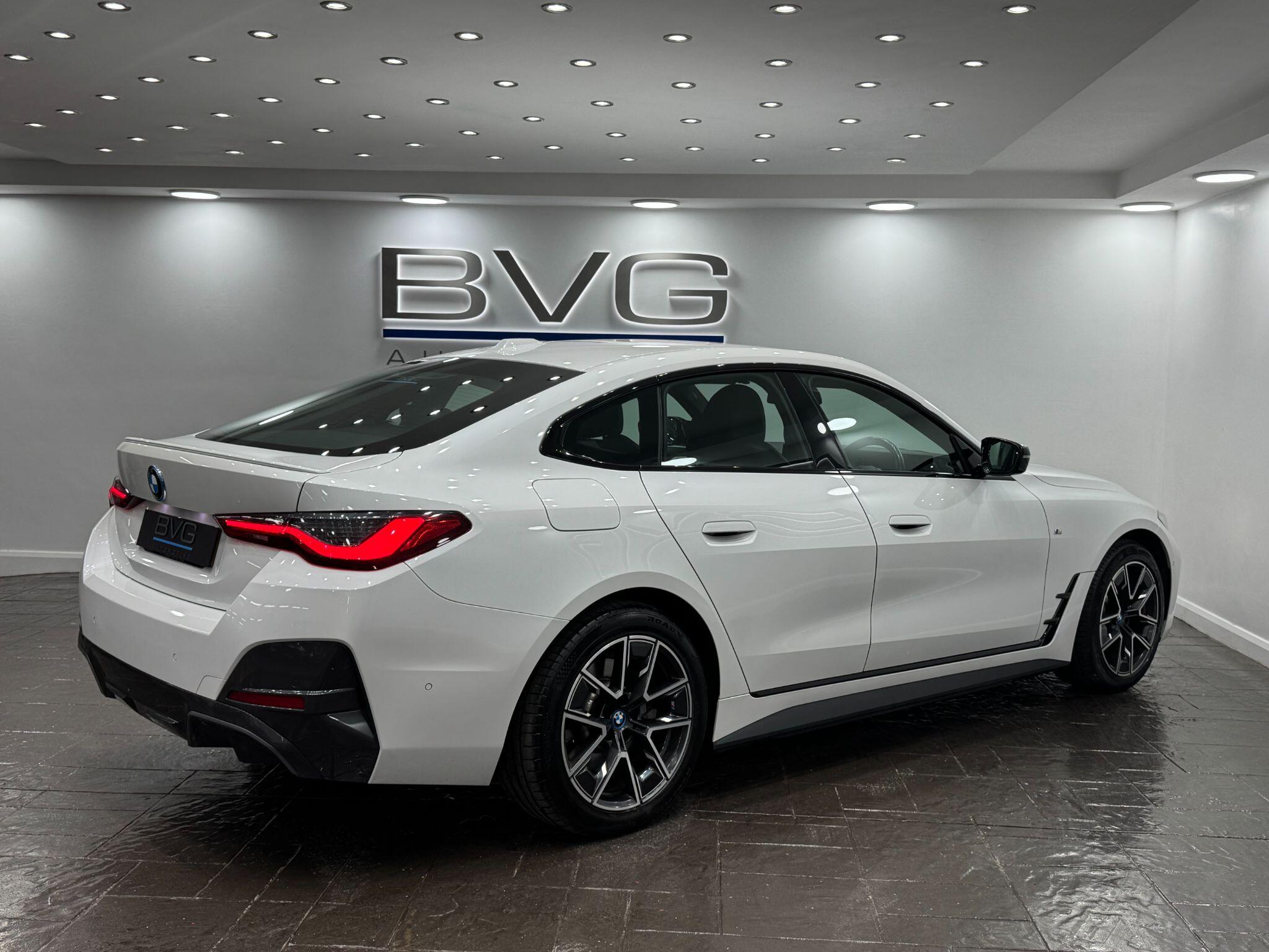 BMW I4 view 20