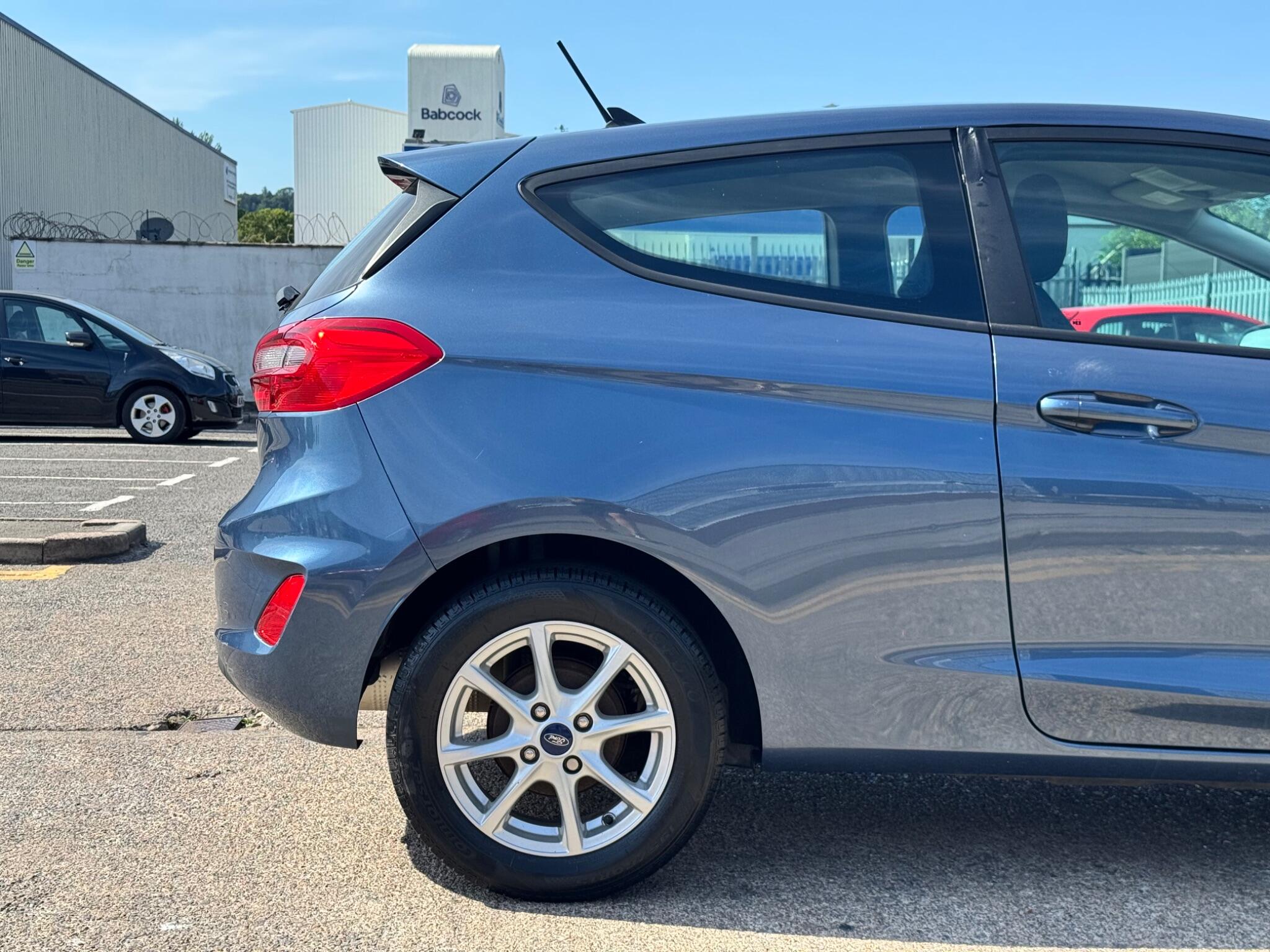 Ford Fiesta view 27