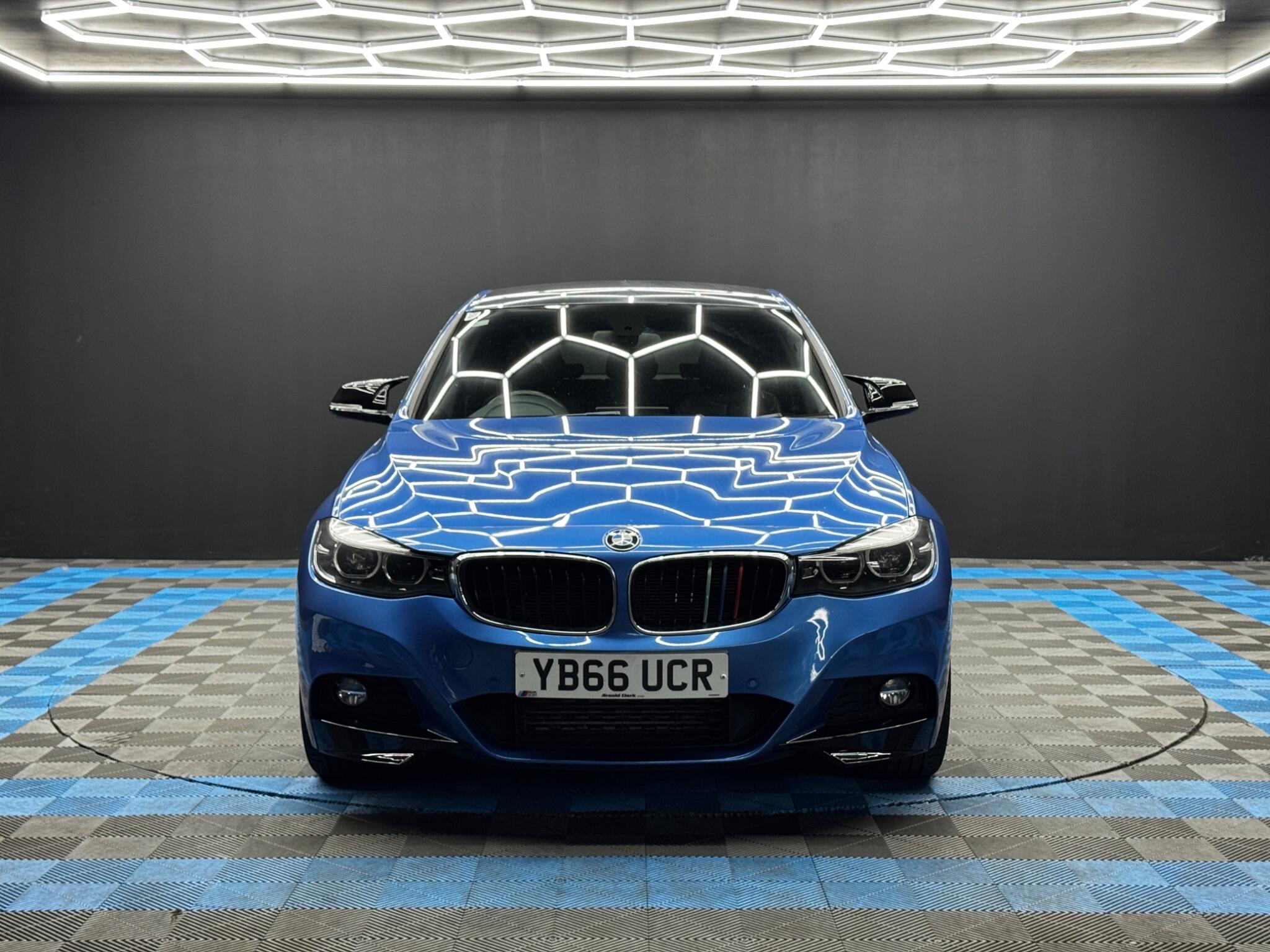 BMW 3 Series view 2