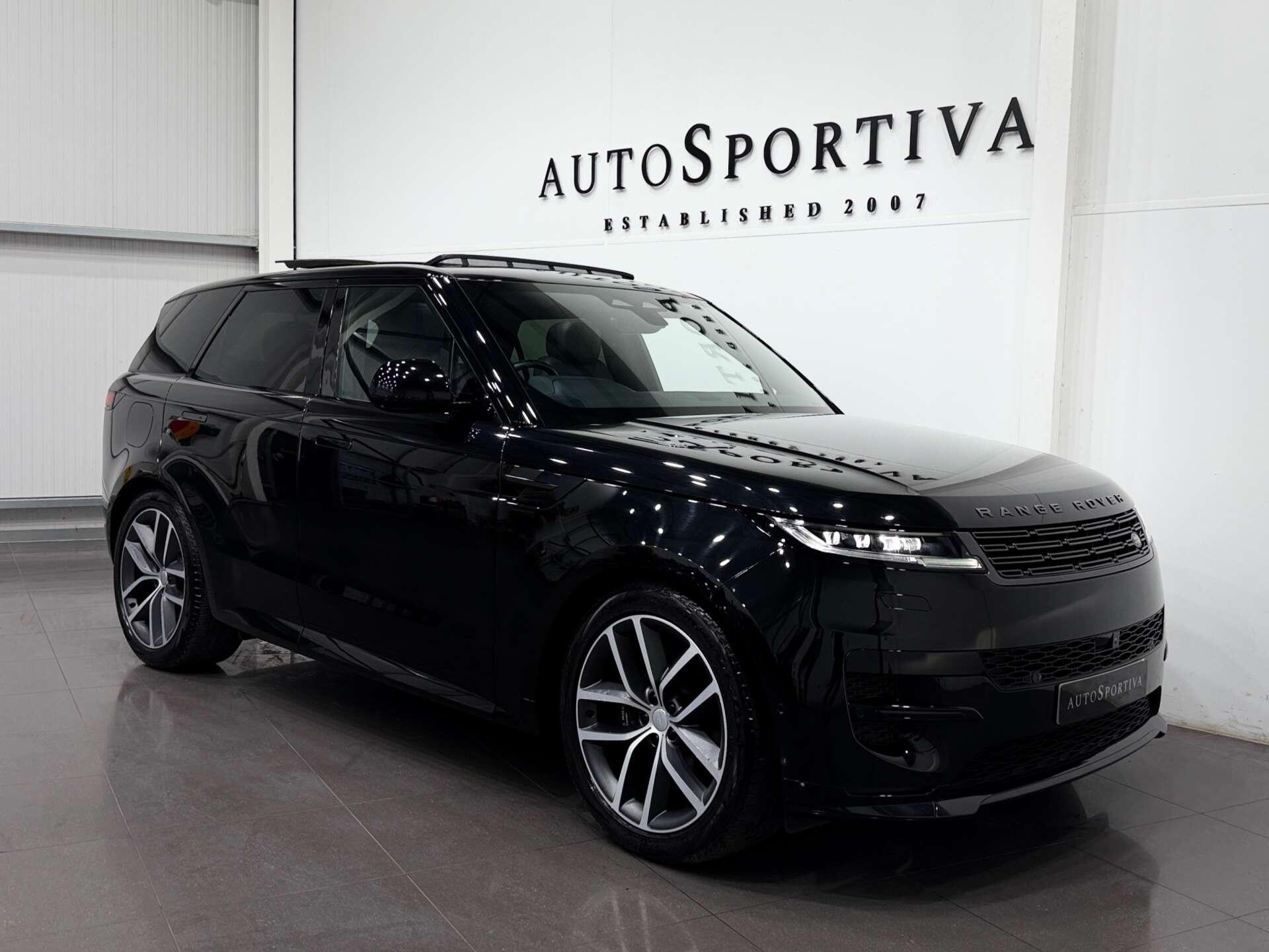 Land Rover Range Rover Sport view 4