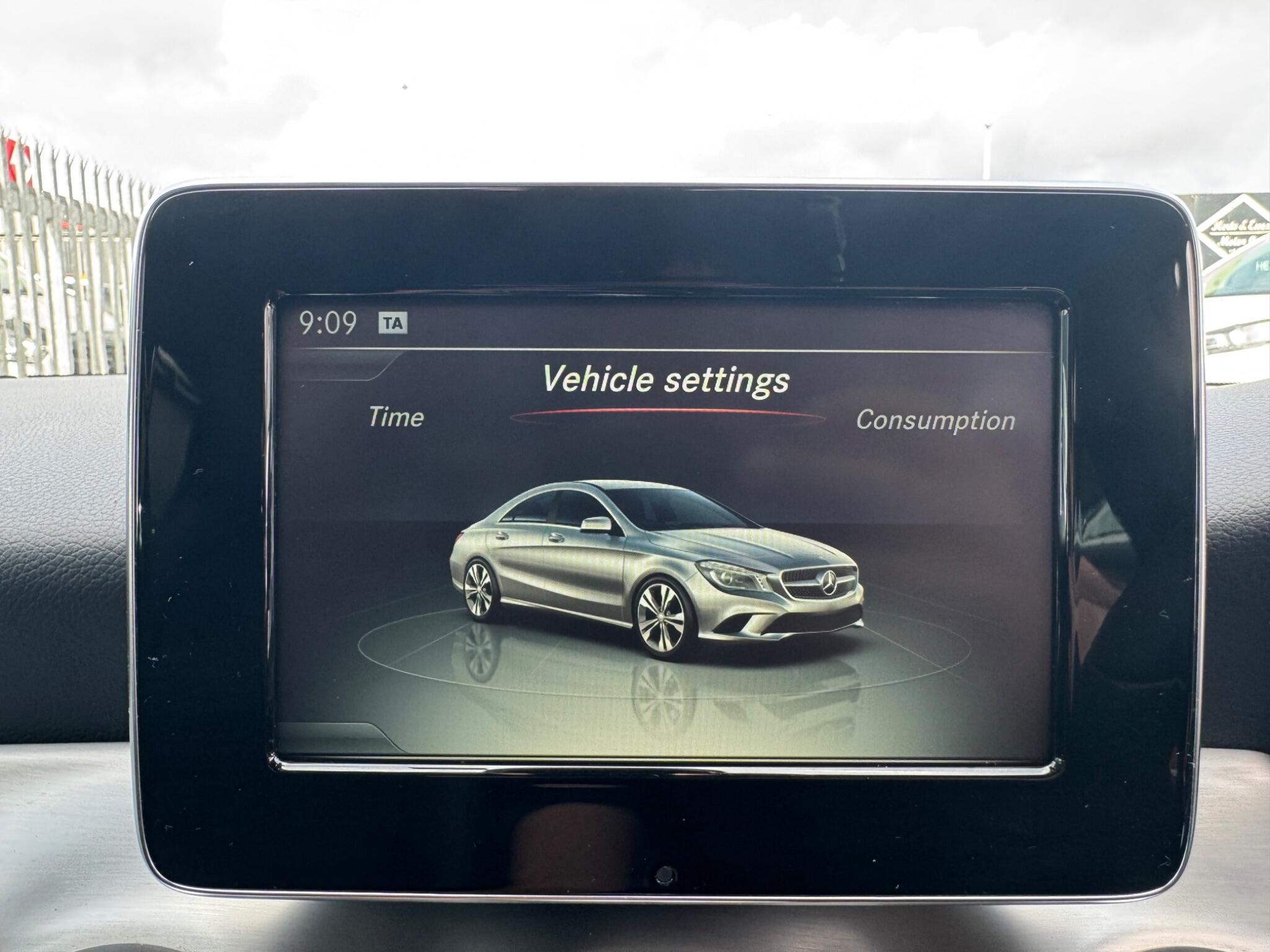 Mercedes-Benz Cla view 44