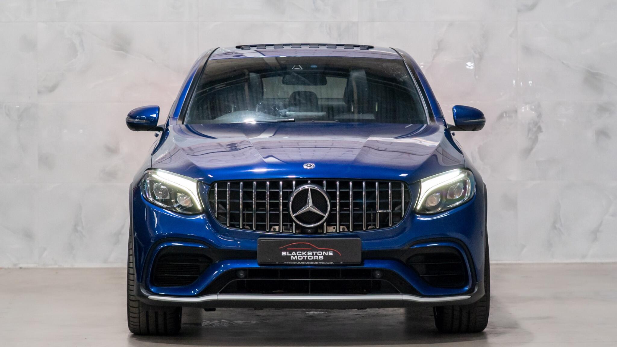 Mercedes-Benz GLC view 2