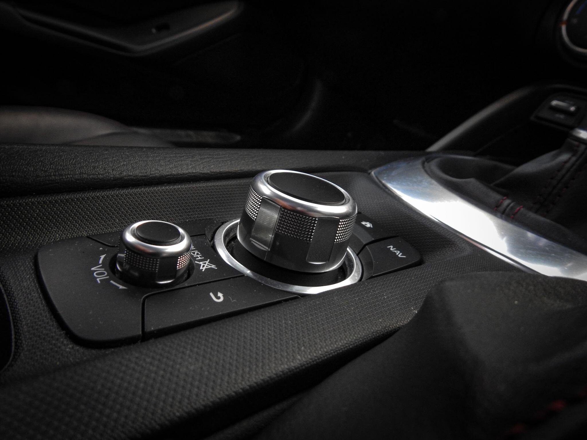 Mazda MX-5 view 33