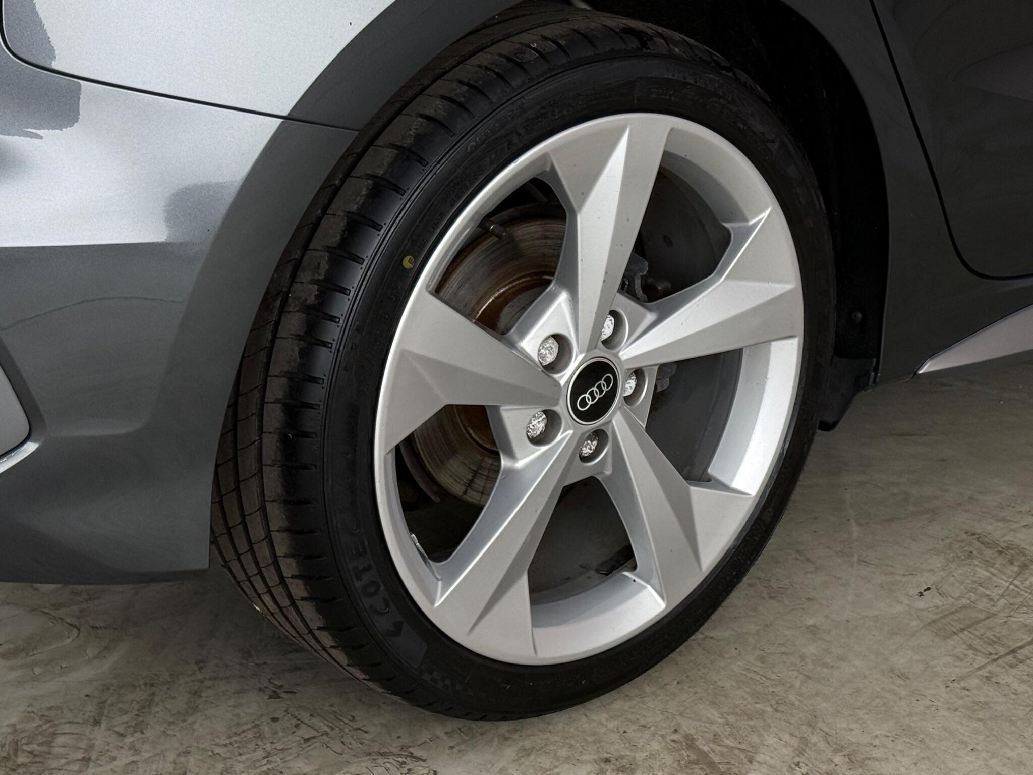 Audi A3 view 9