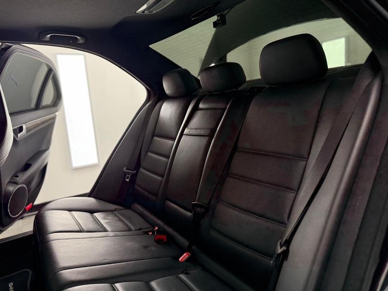 2008 Mercedes-Benz C Class image 26