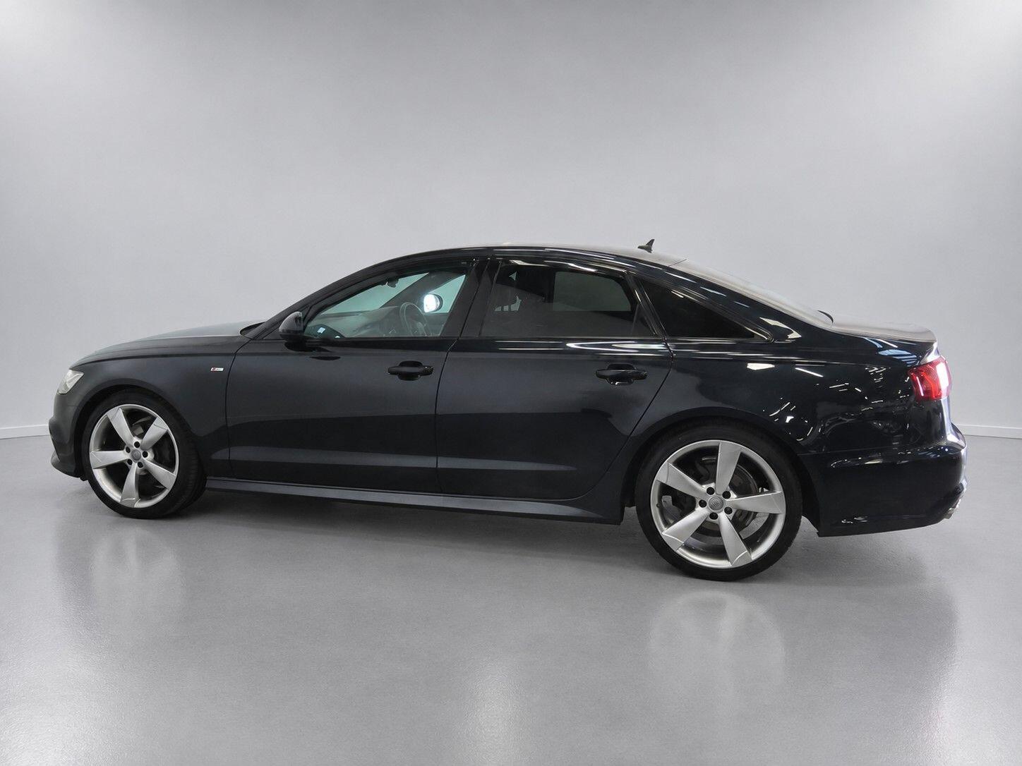 Audi A6 view 10