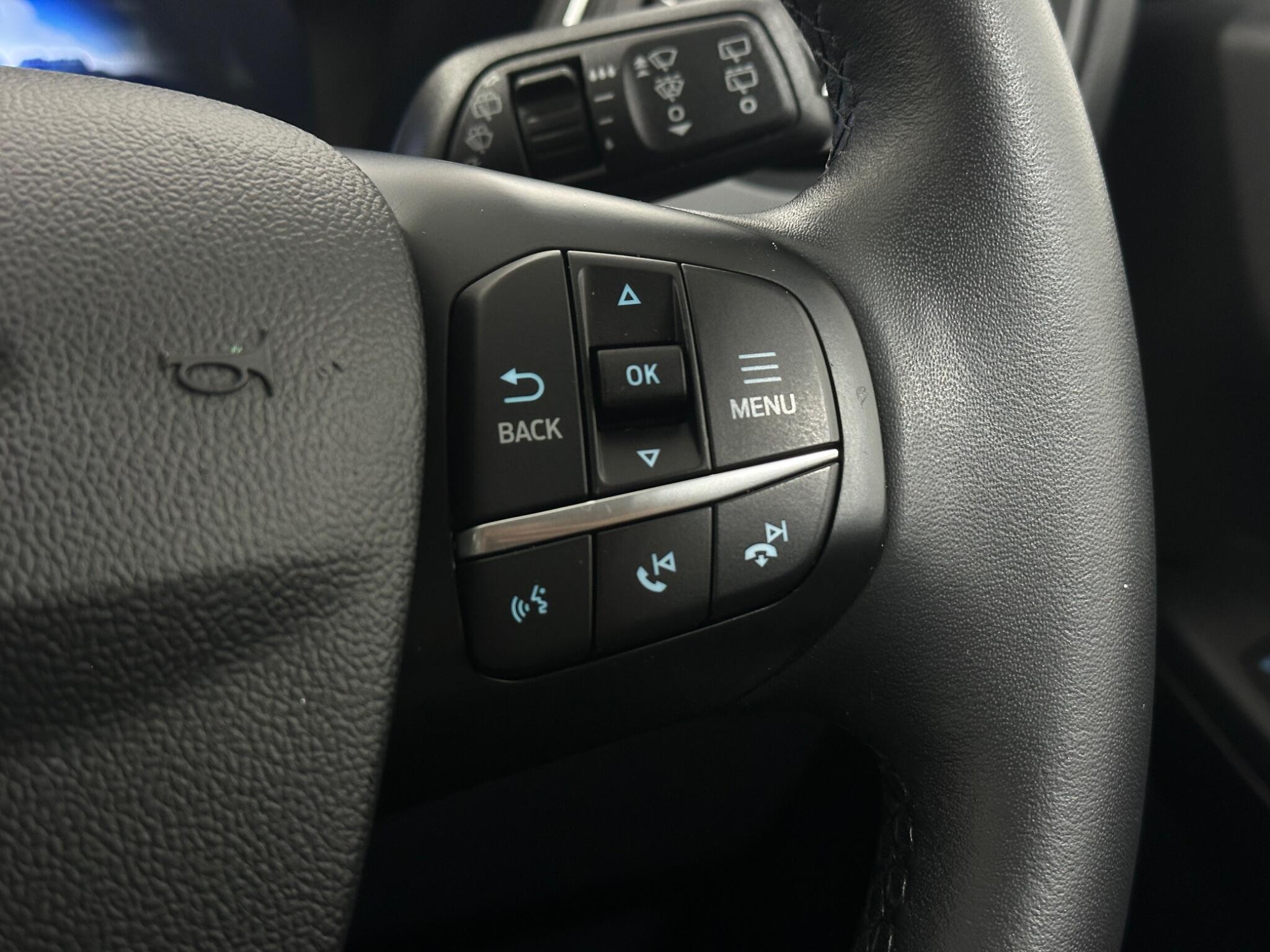 Ford Kuga view 15