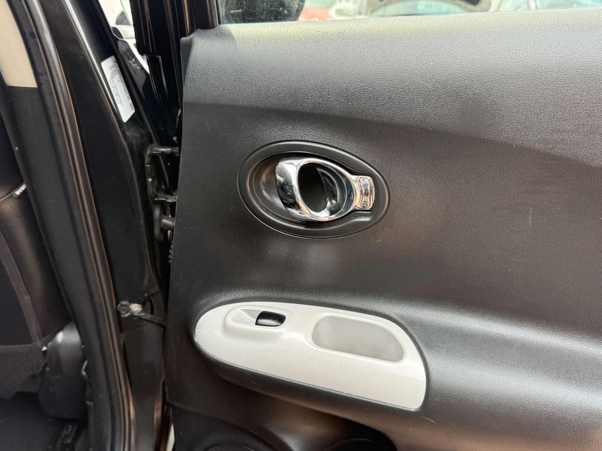 Nissan Juke view 57