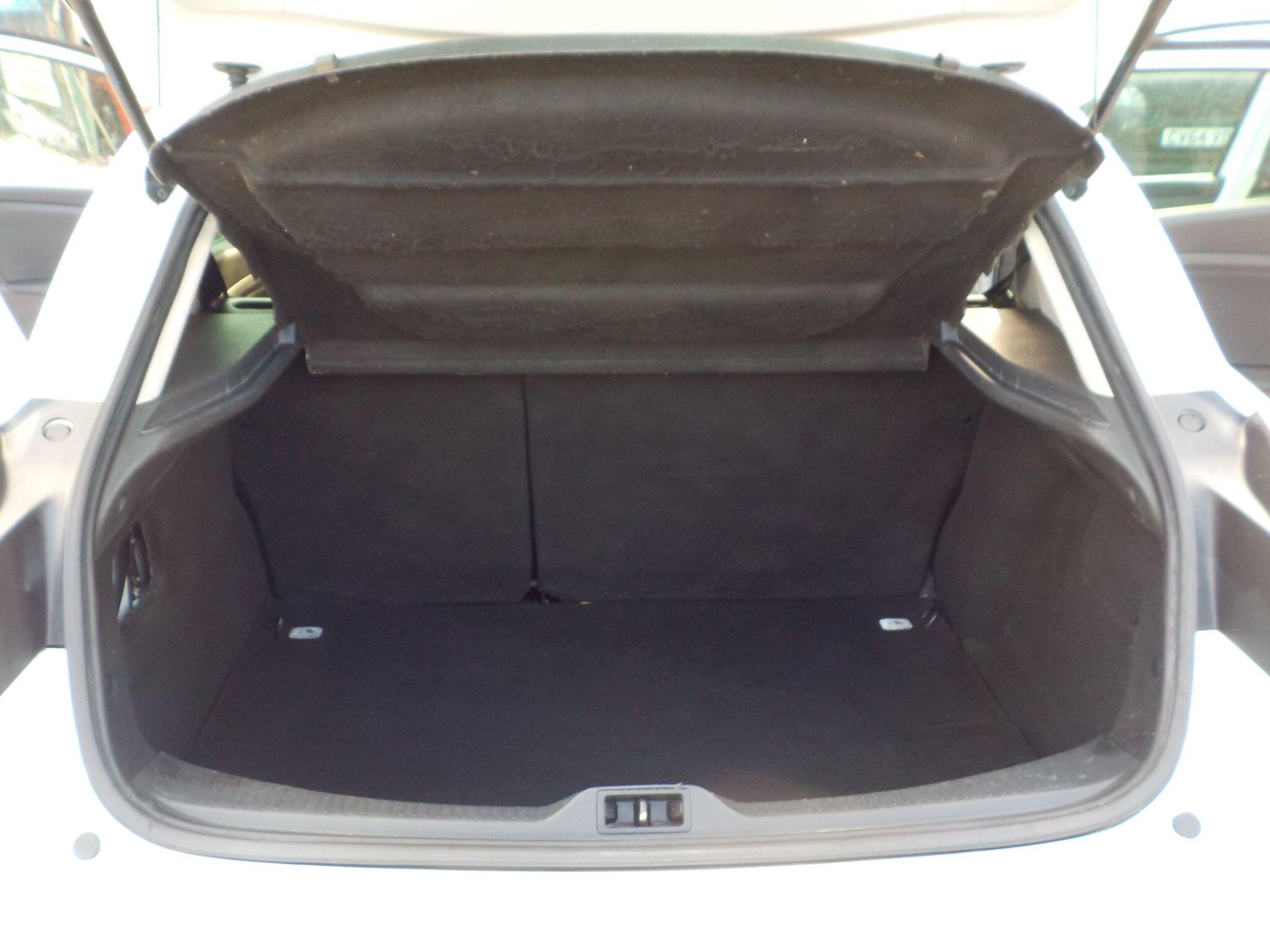 Renault Megane 1.5 dCi Limited Nav Euro 6 (s/s) 5dr