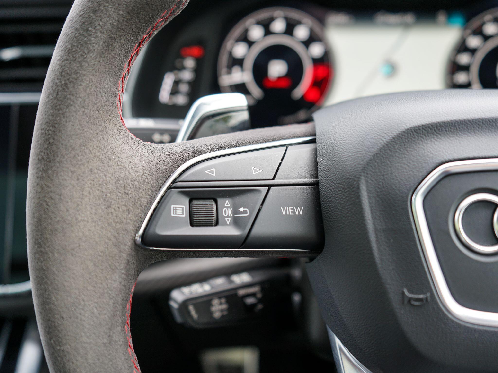 Audi RSQ8 view 43