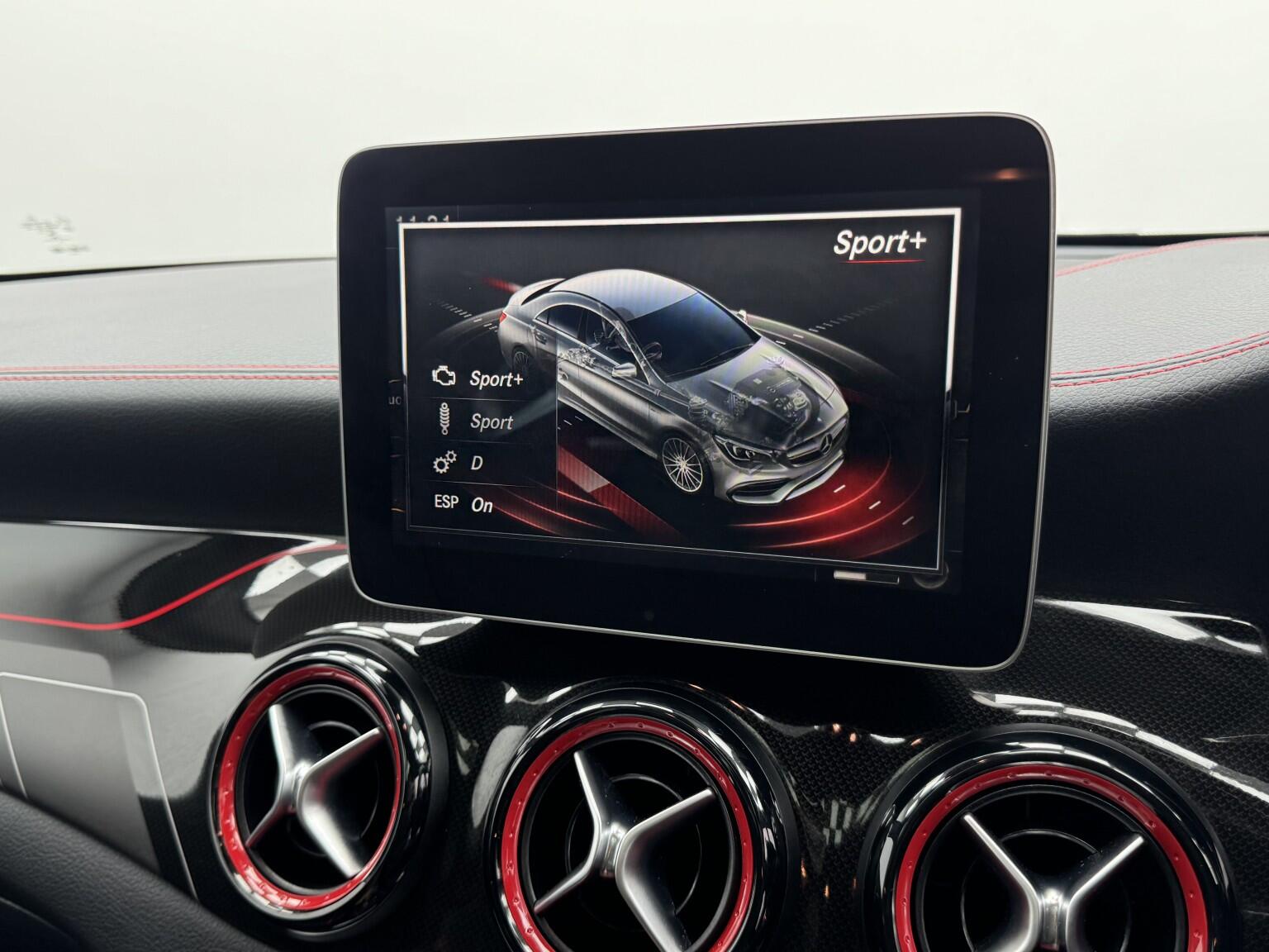Mercedes-Benz Cla view 13