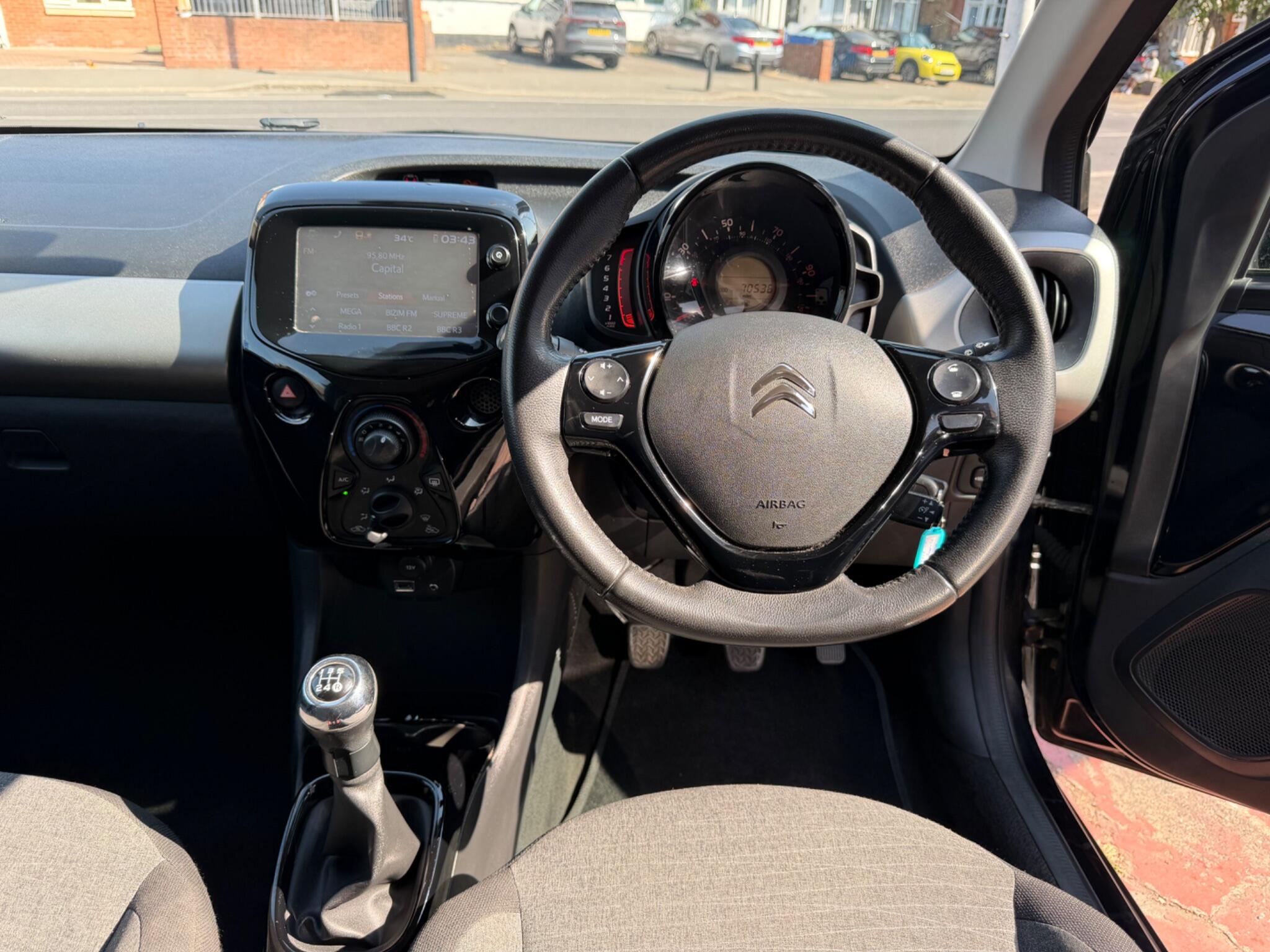 Citroen C1 view 4