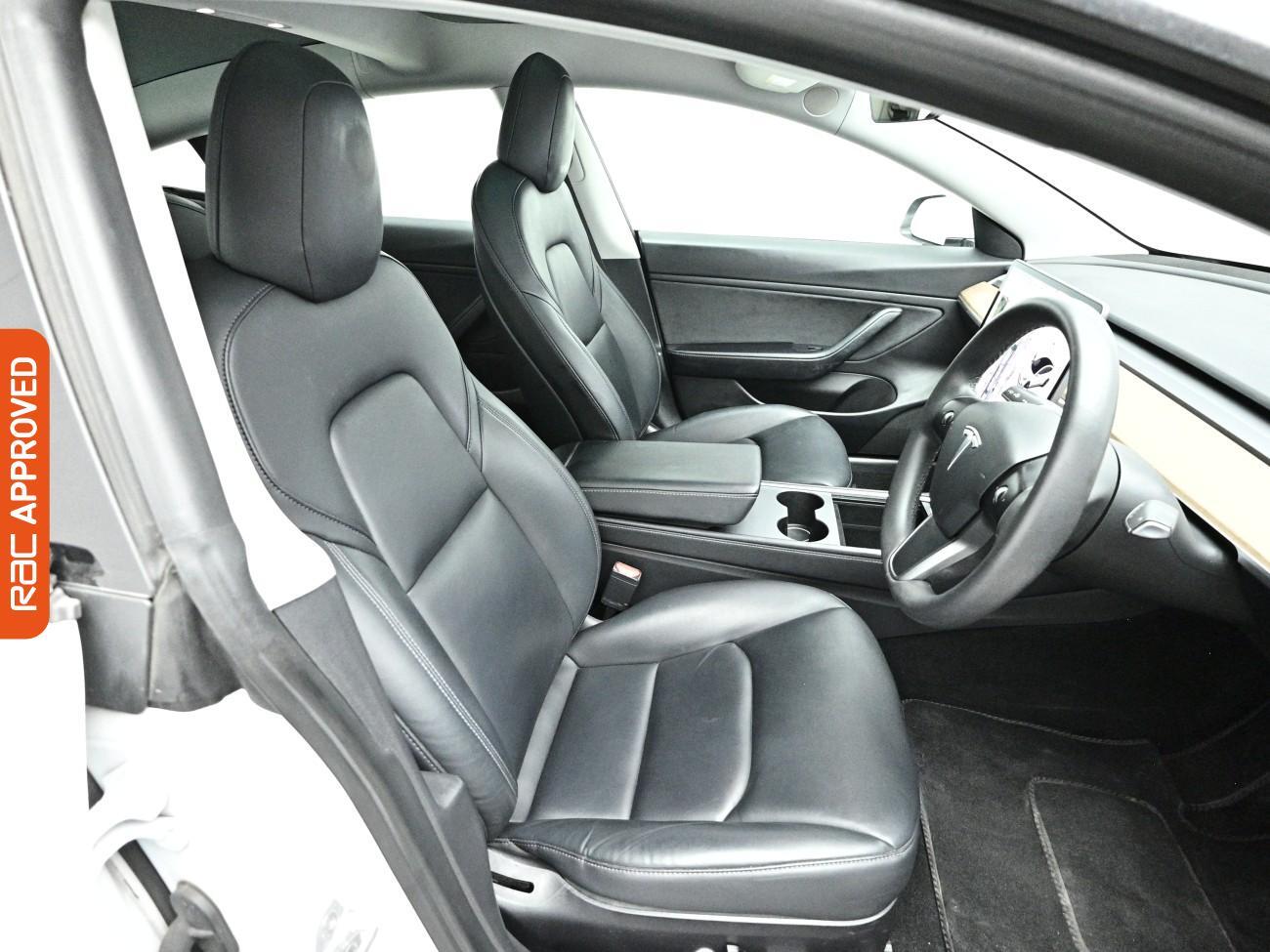 Tesla Model 3 view 12