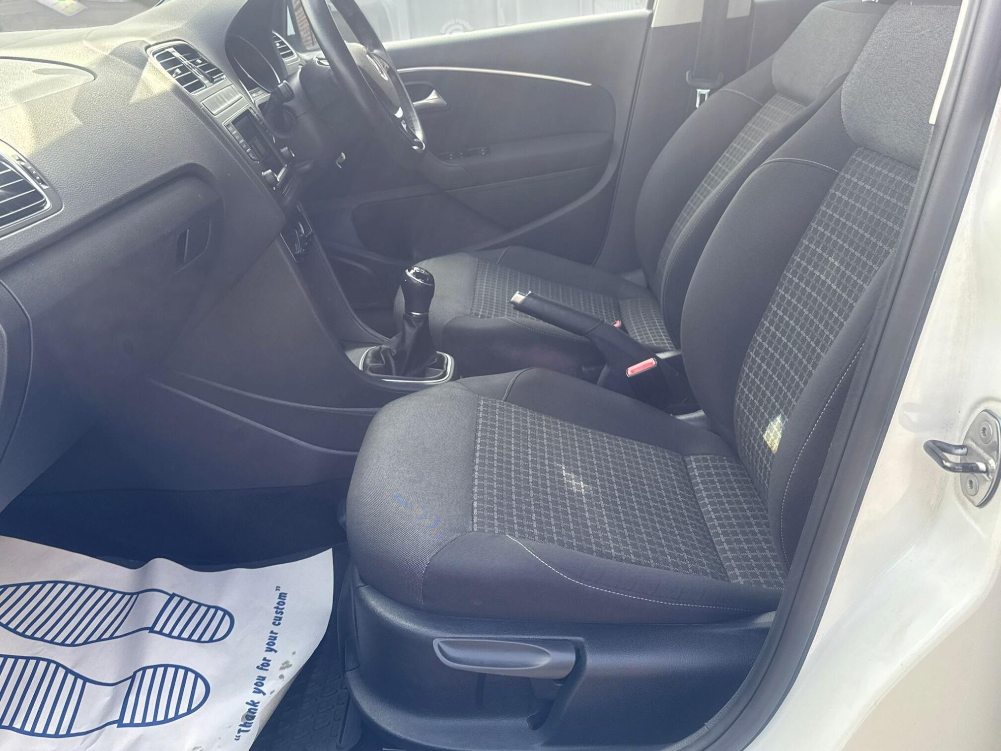 Volkswagen Polo view 37