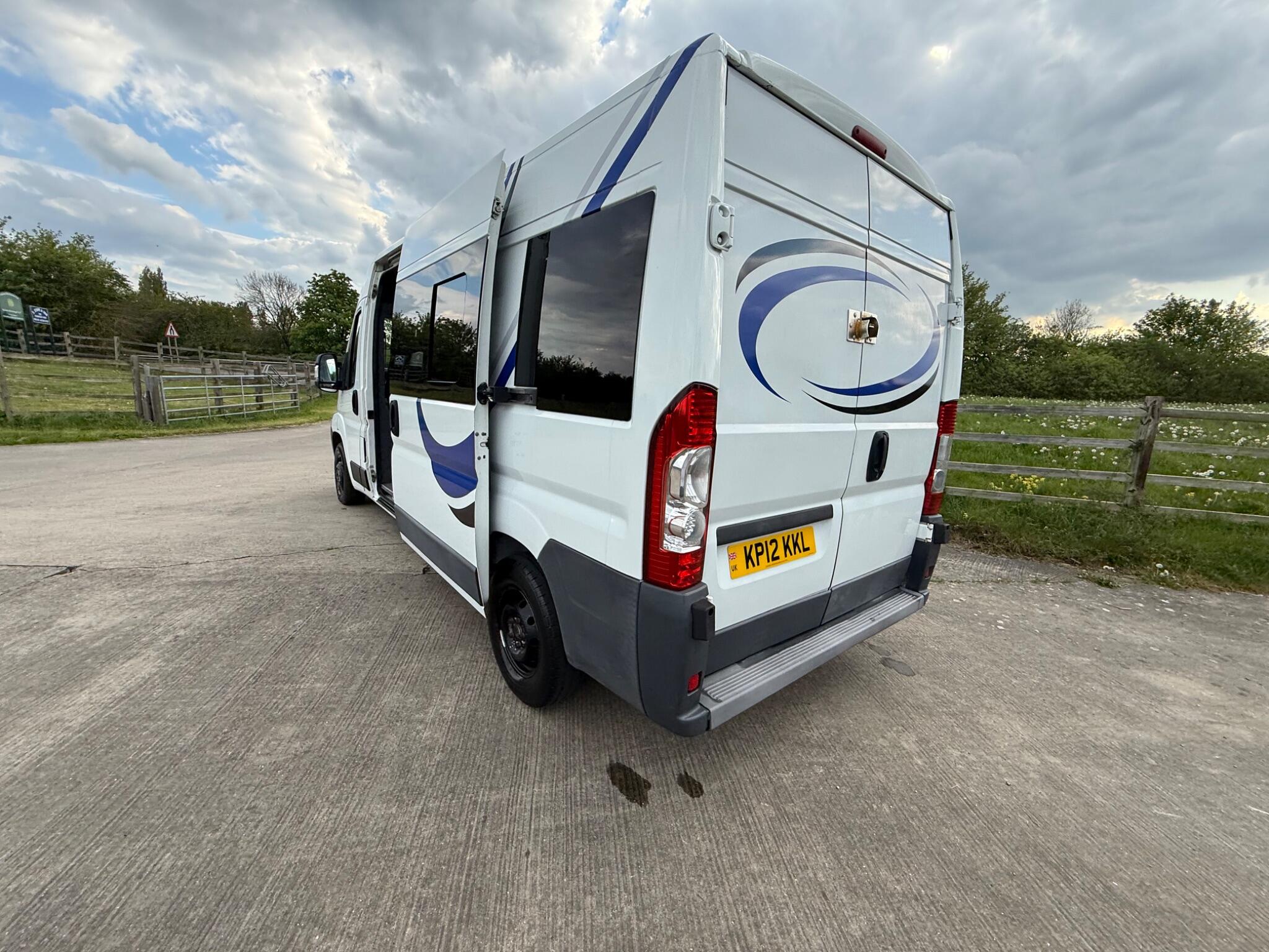 Citroen Relay 2.2 HDi 35 Enterprise L3 H2 4dr — photo 17 of 134