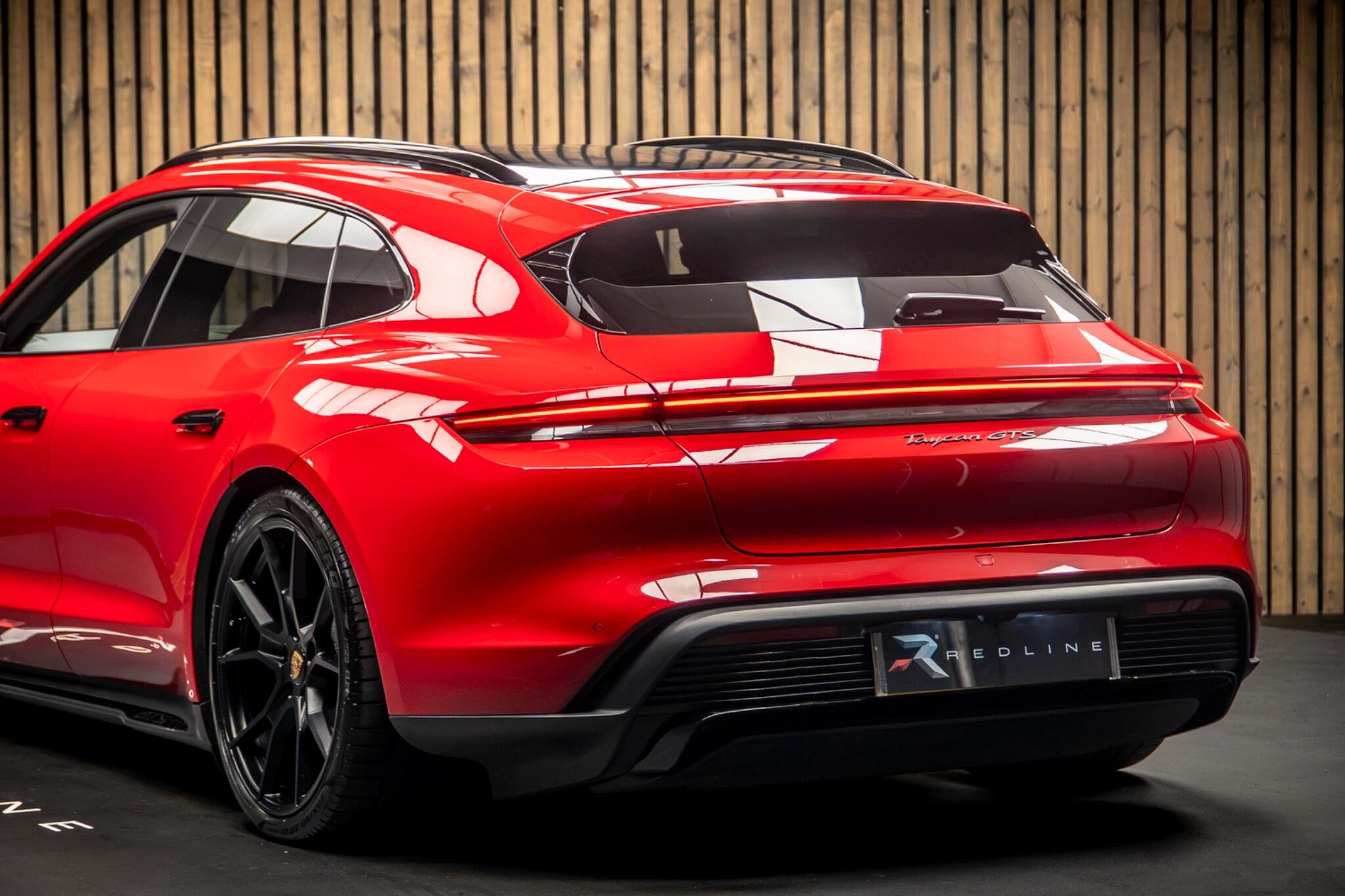Porsche Taycan view 20