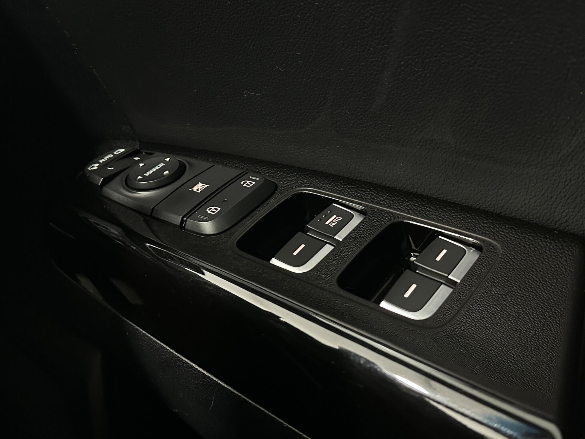 Kia Sportage view 18