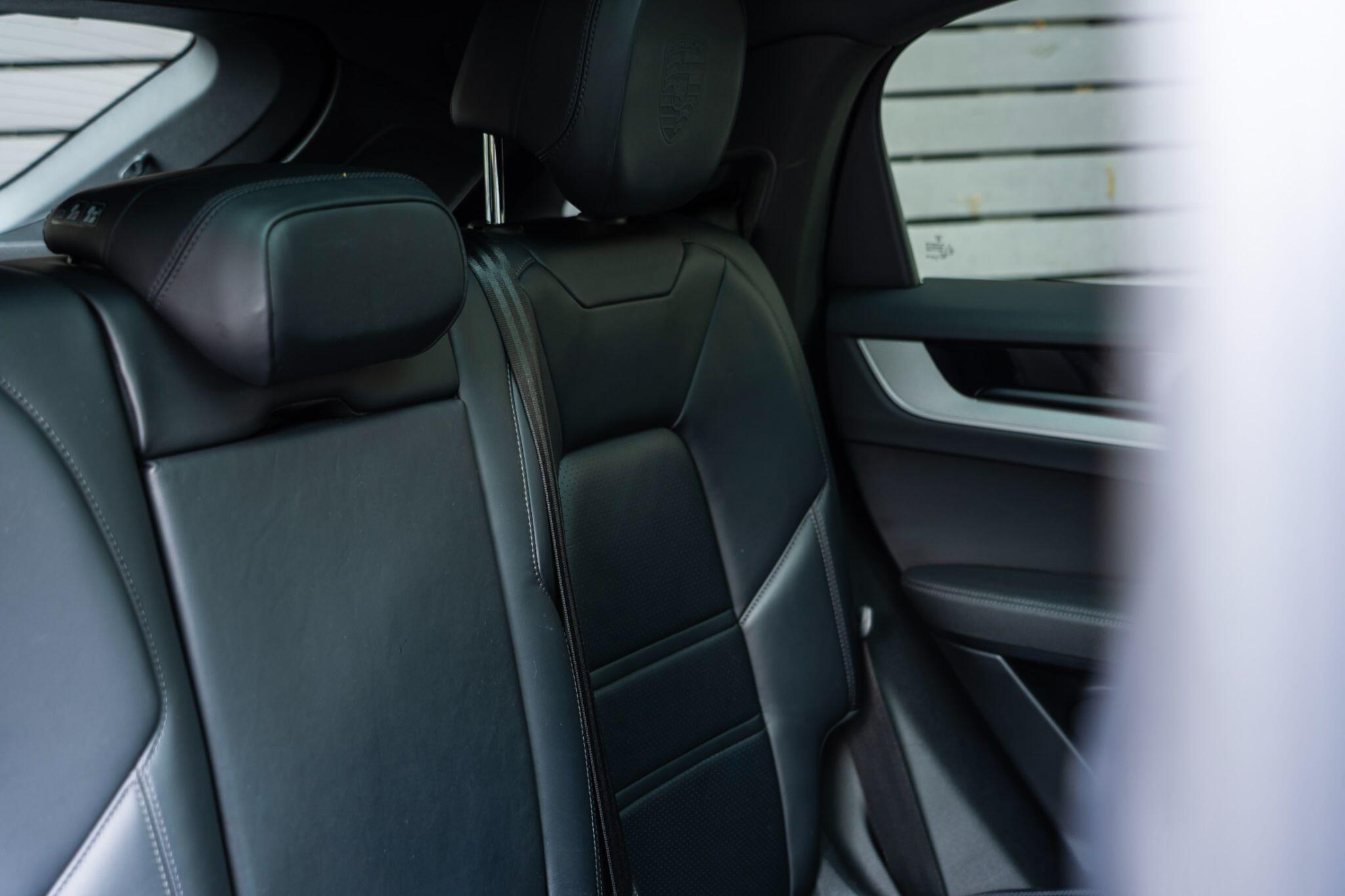 Porsche Cayenne view 71