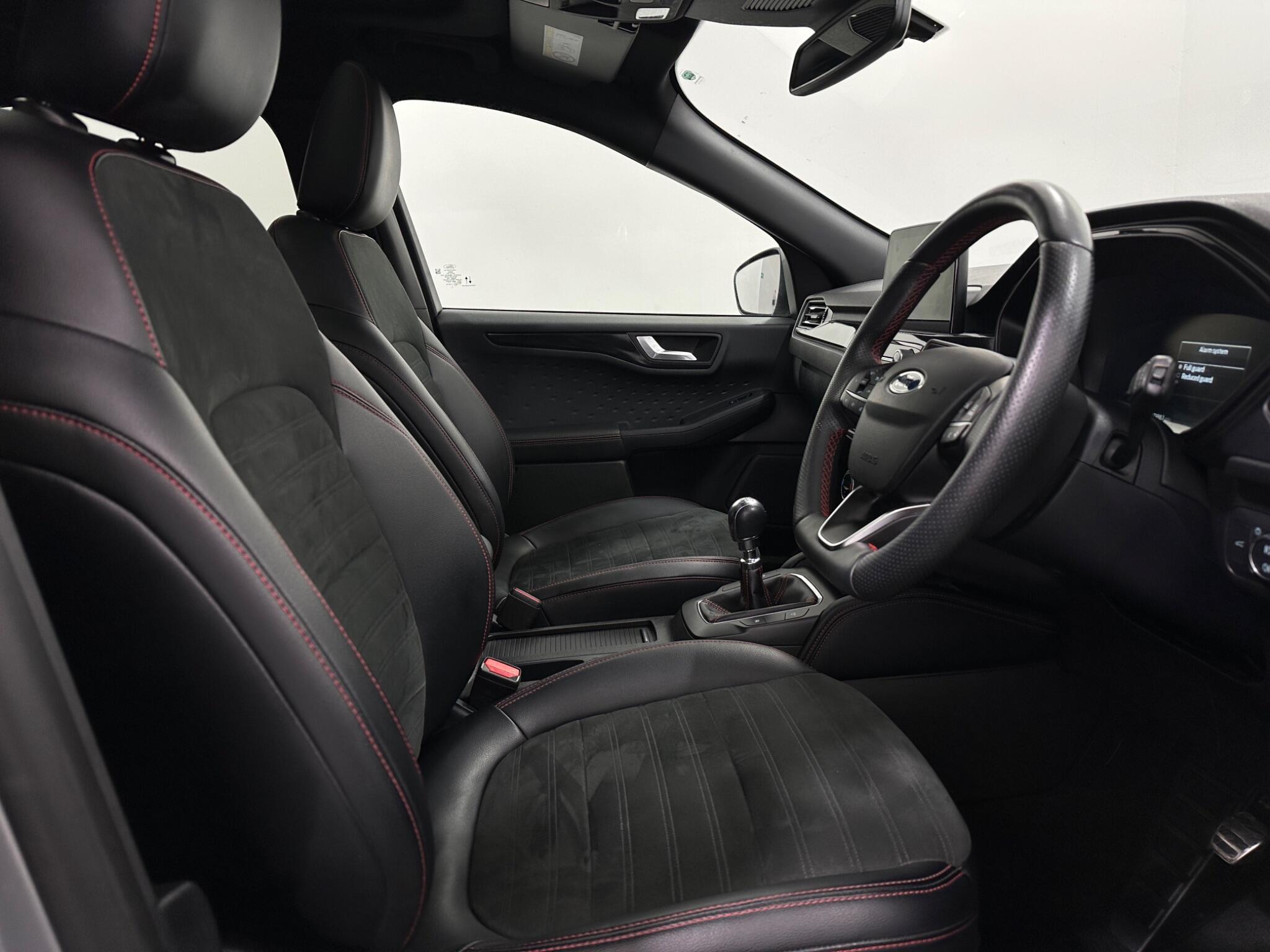 Ford Kuga view 31
