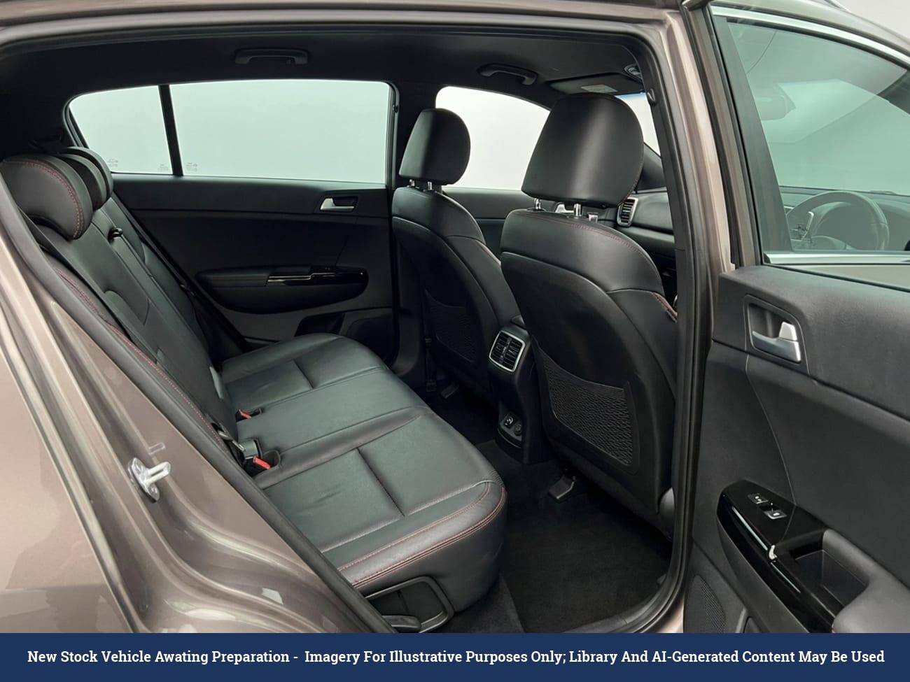Kia Sportage view 4