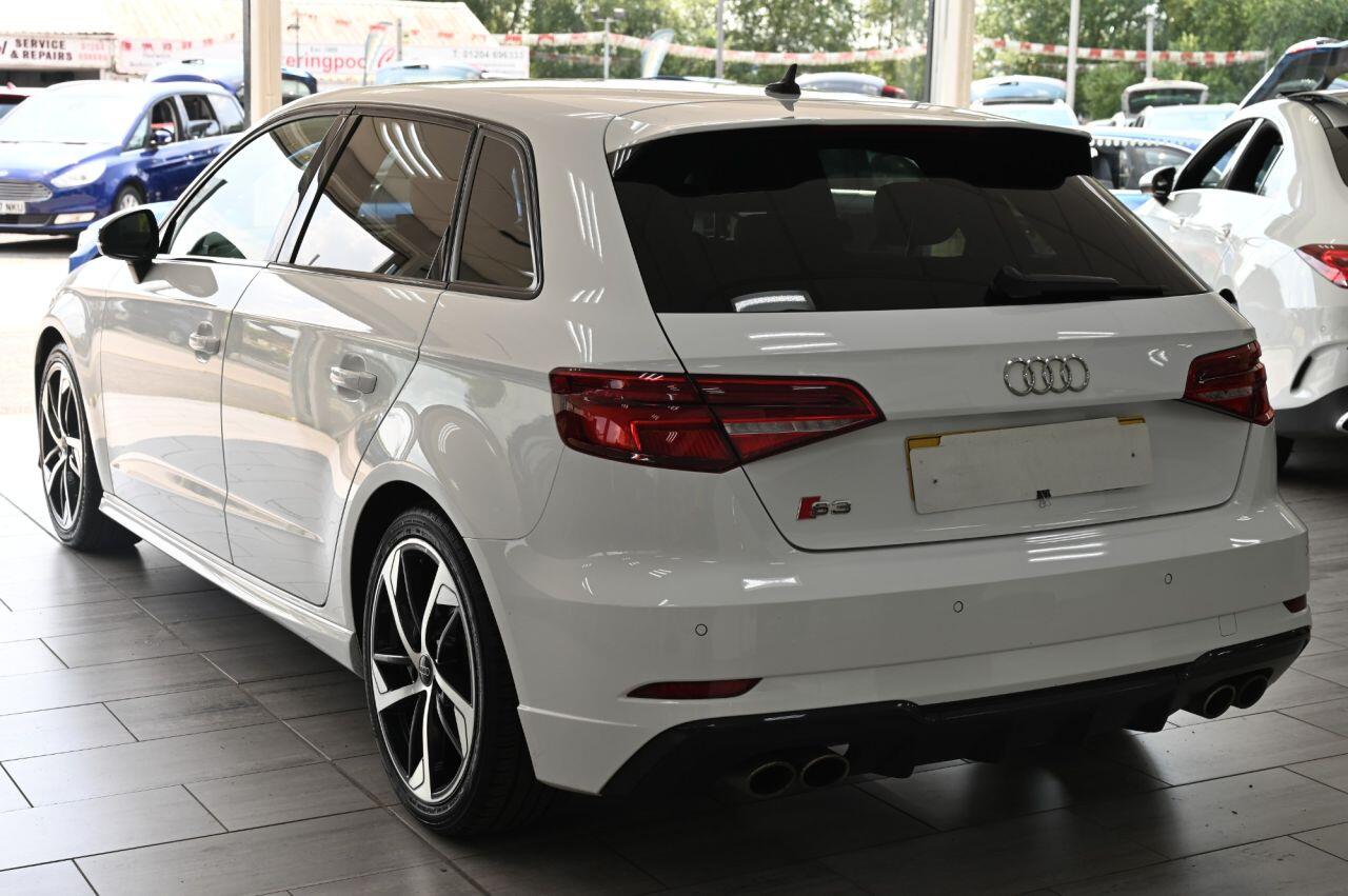 Audi S3 view 11