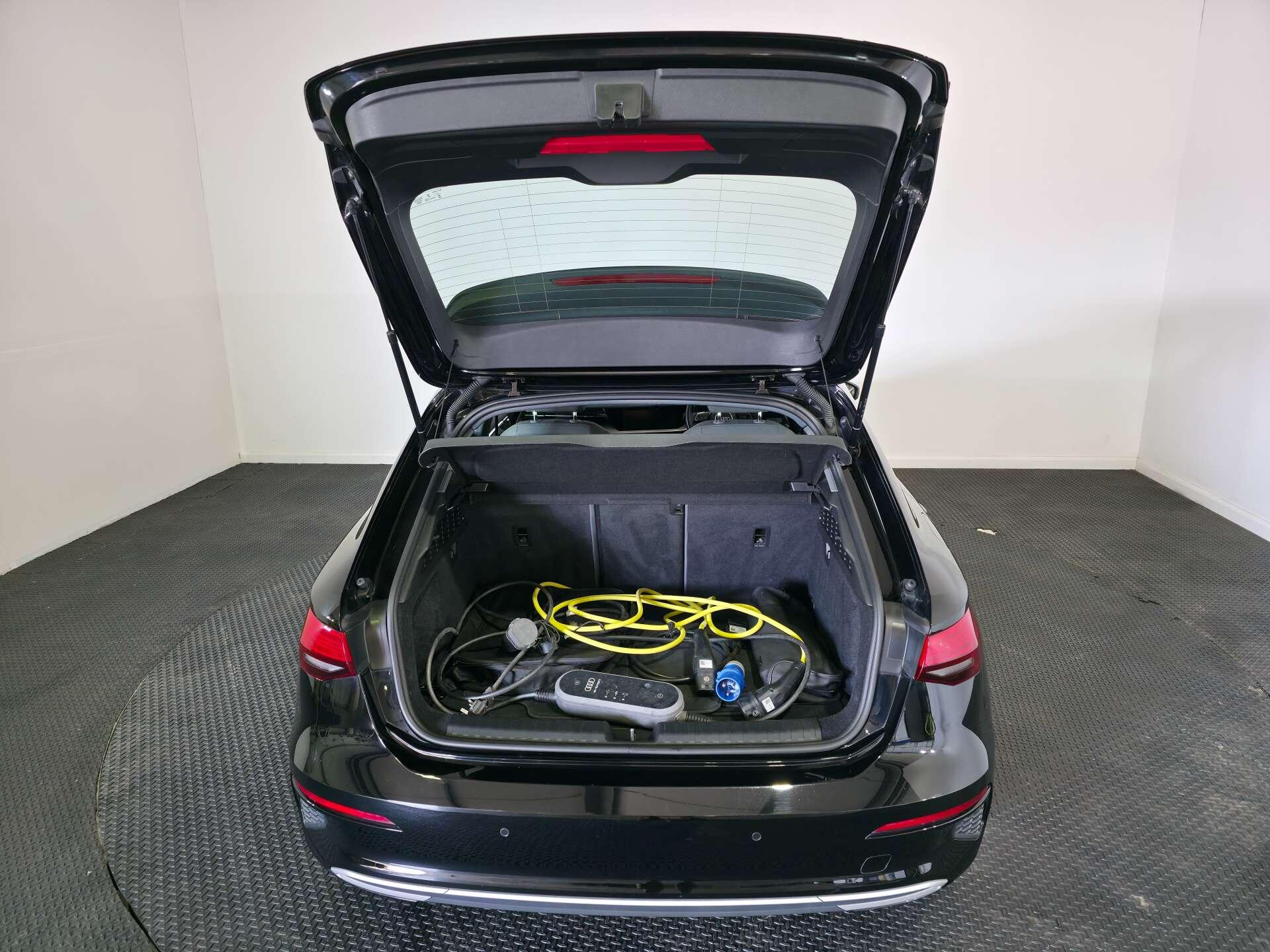 Audi A3 view 11